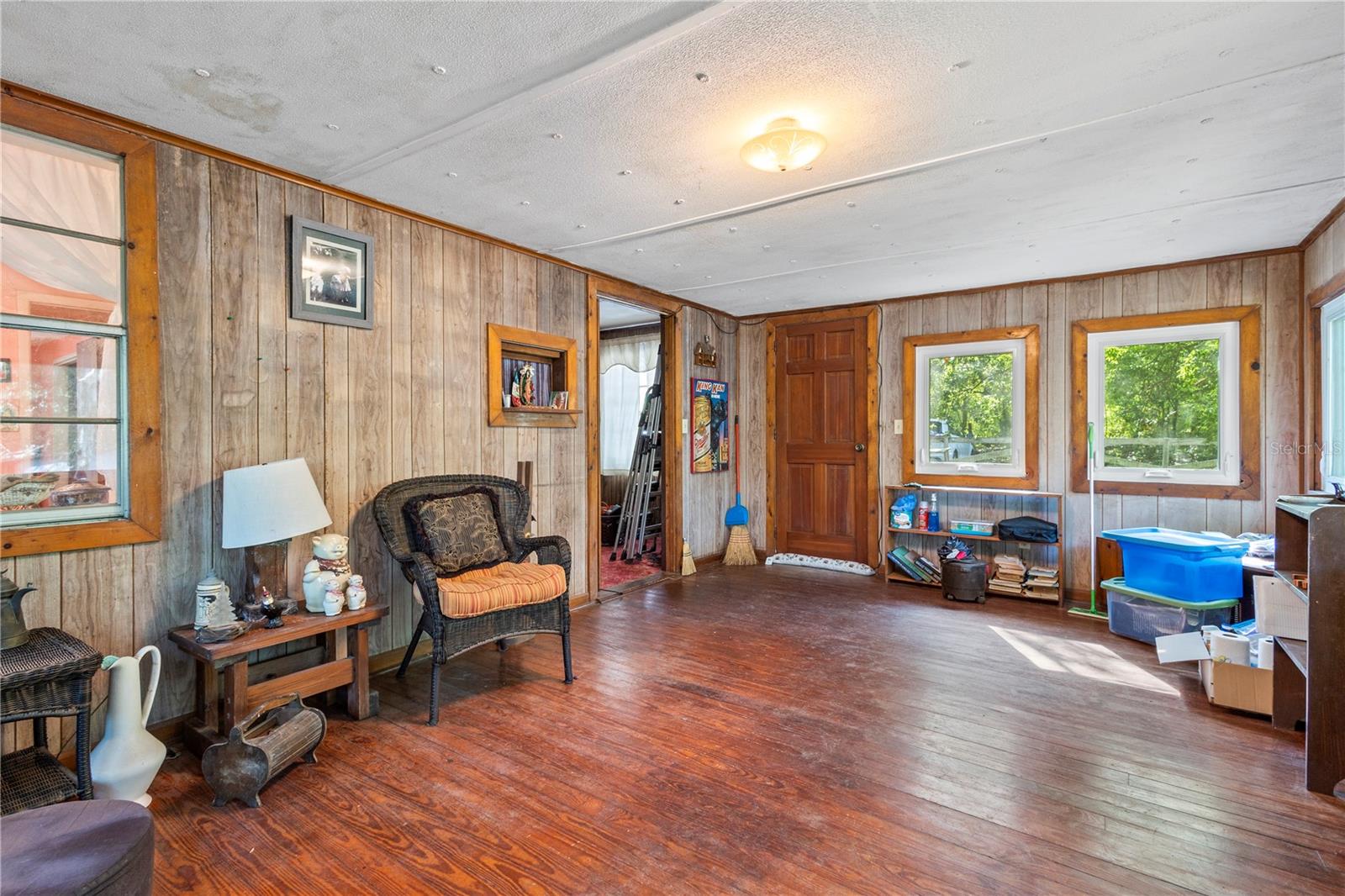 Image 7 of 49 For 249 Keuka Road