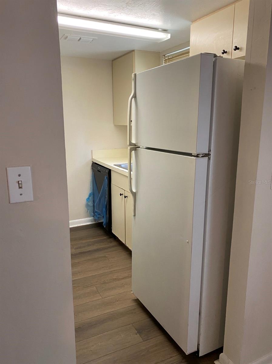 Image 4 of 15 For 4411 34th Street 1304