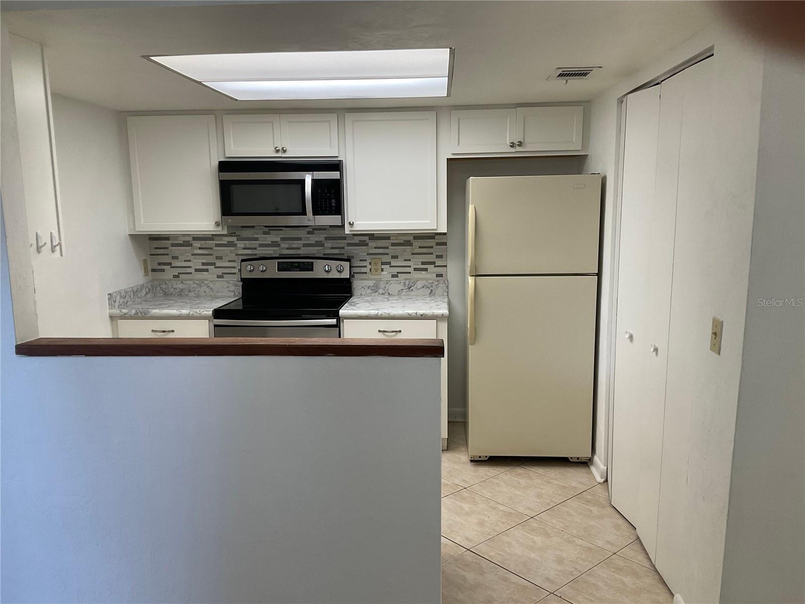 Image 2 of 19 For 7019 44th Avenue C