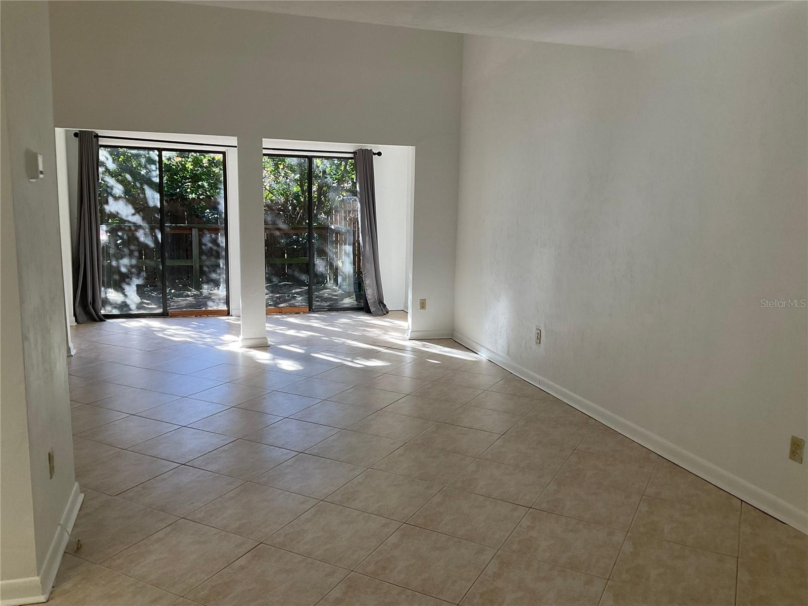 Image 6 of 19 For 7019 44th Avenue C