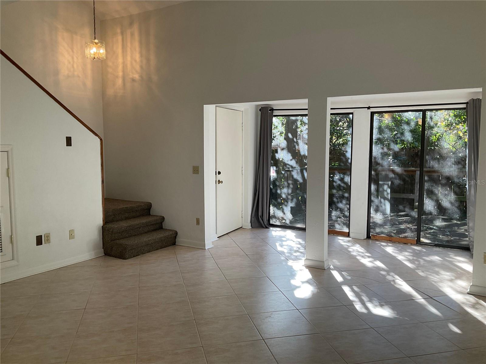 Image 7 of 19 For 7019 44th Avenue C