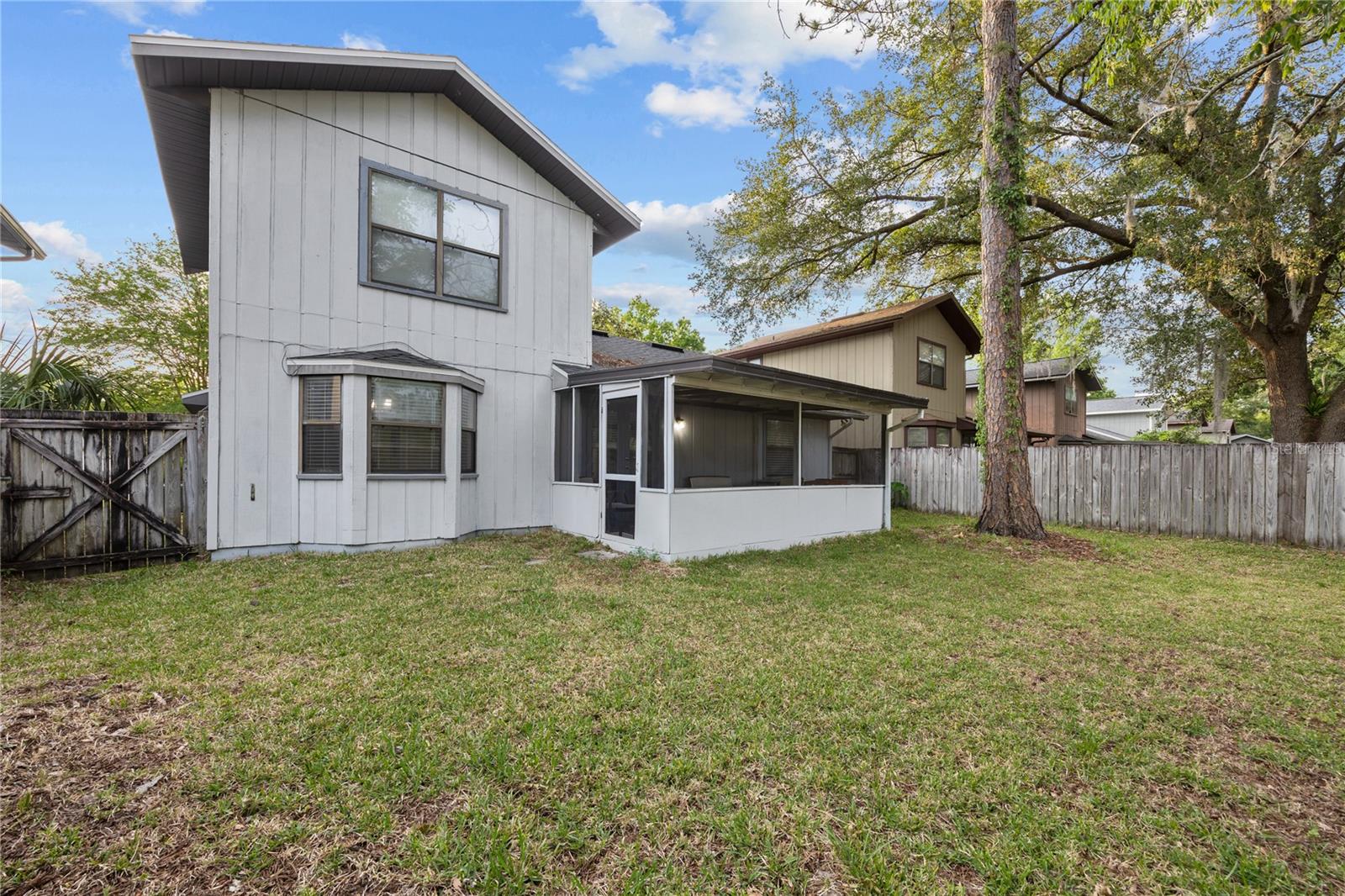 Image 24 of 30 For 6013 37th Terrace
