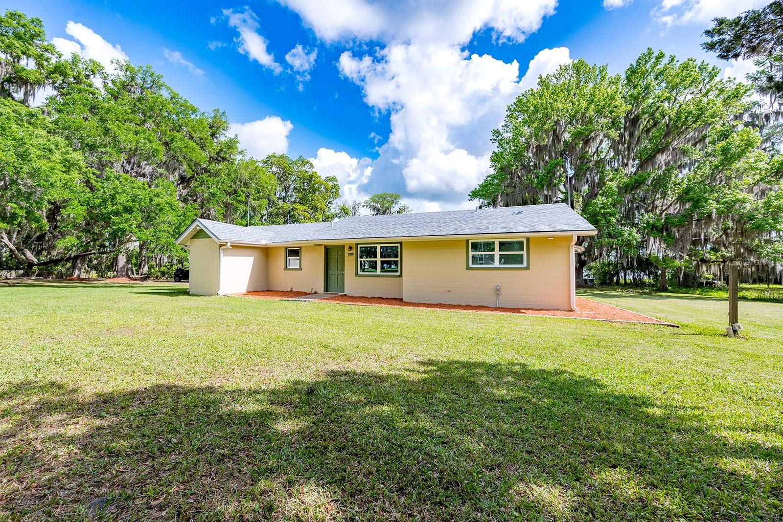 Image 6 of 100 For 16602 124th Avenue