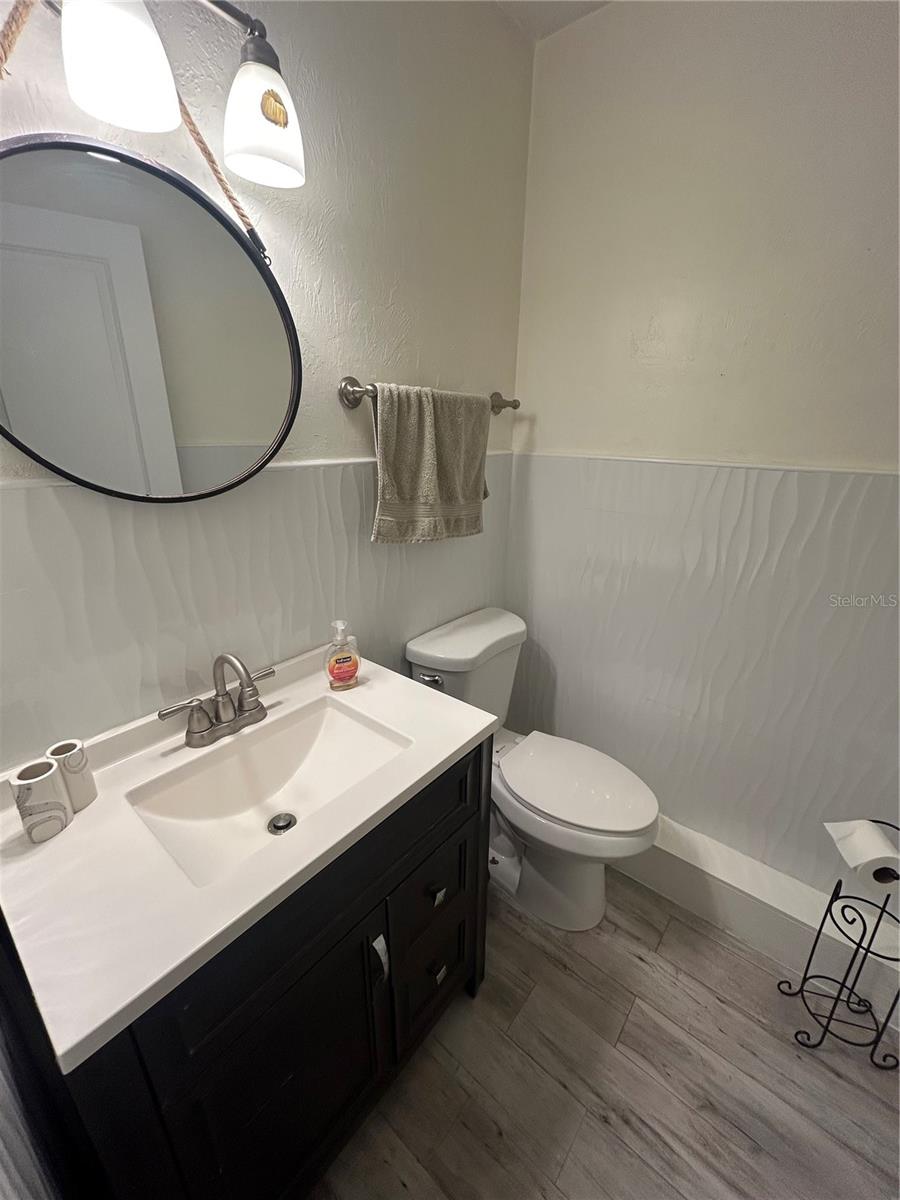 Image 4 of 8 For 507 39 Road 317