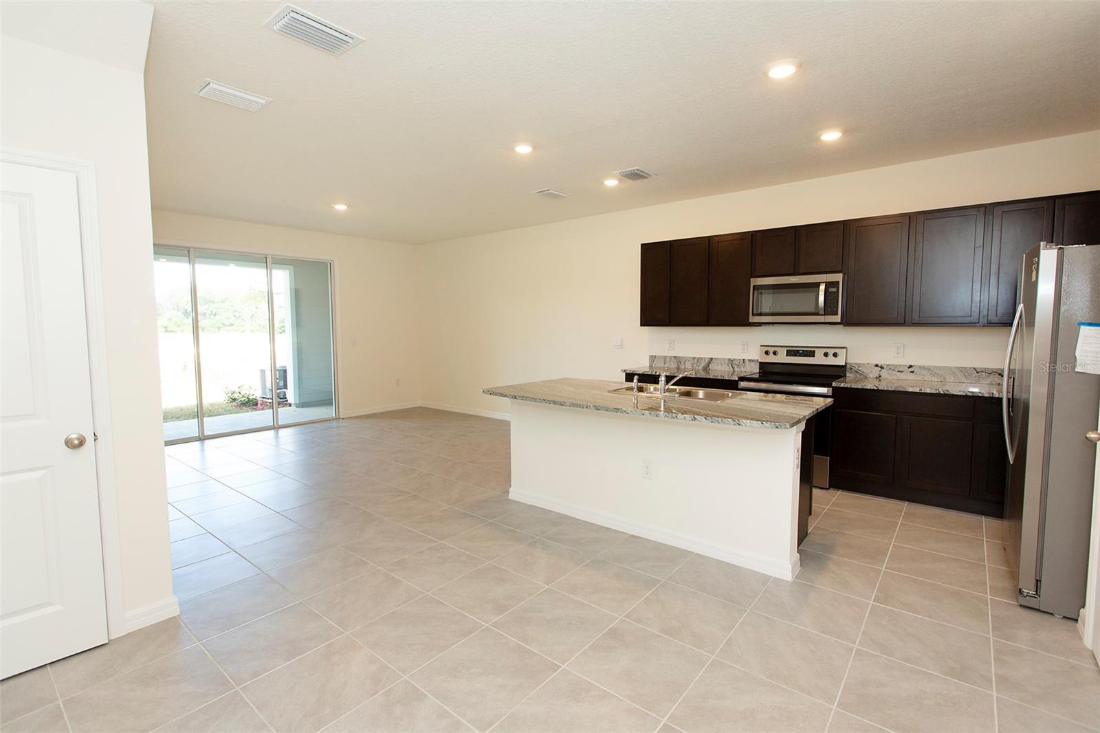 Image 3 of 18 For 13778 9th Road