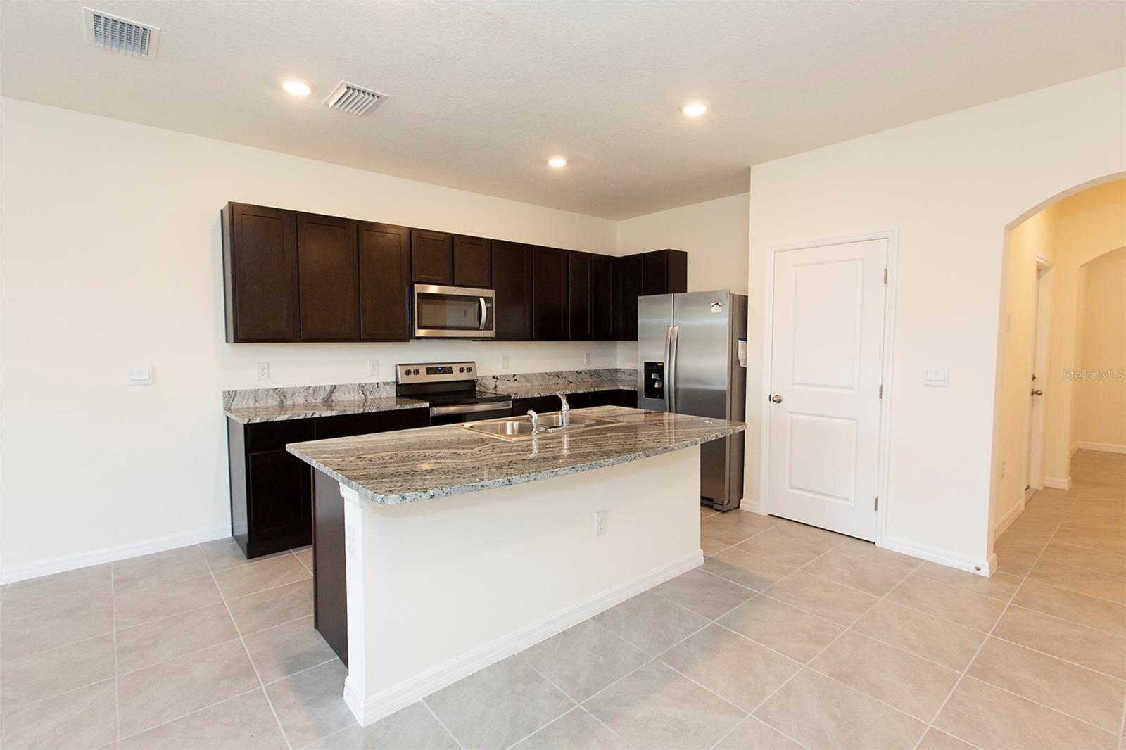 Image 7 of 18 For 13778 9th Road