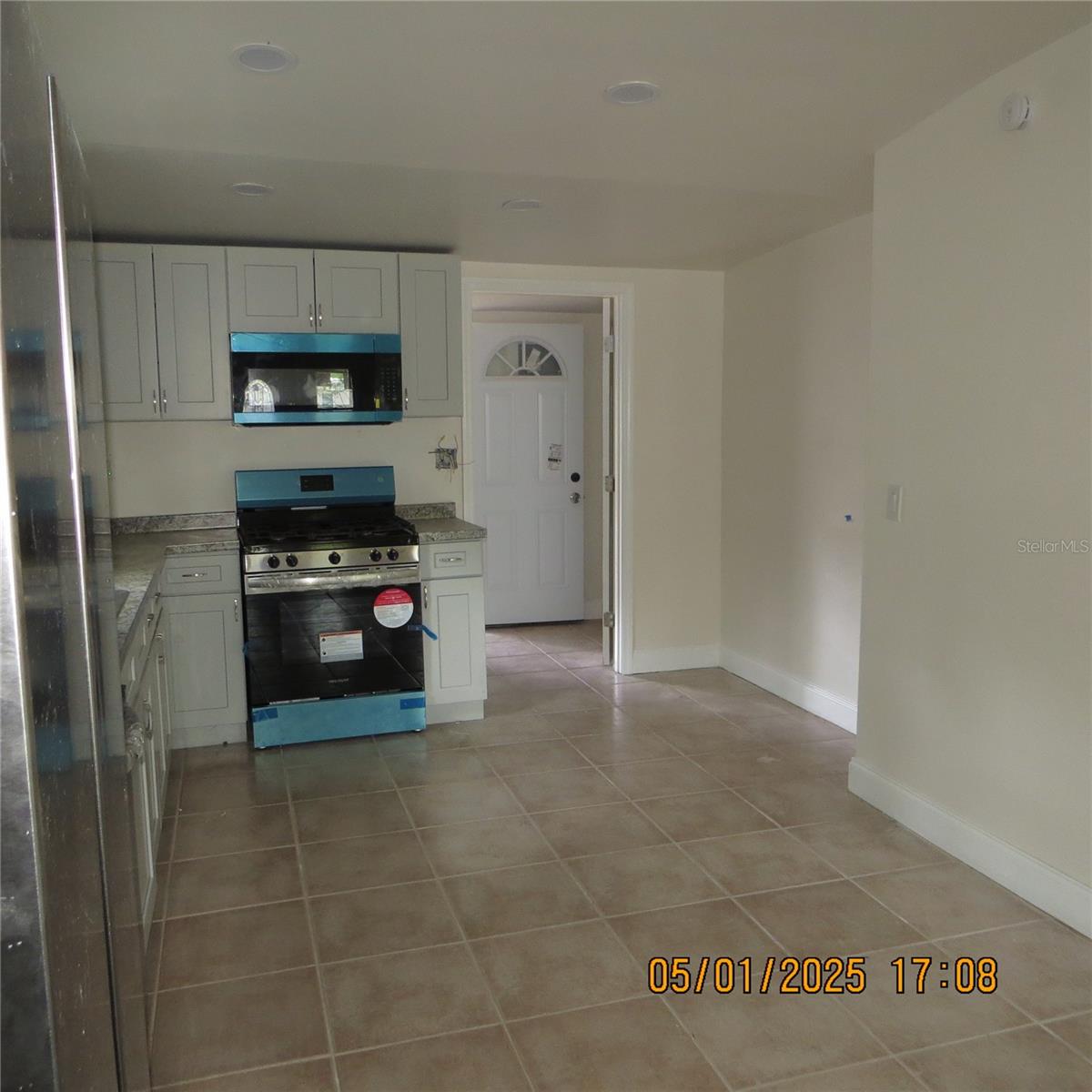Image 18 of 31 For 3015 13th Drive