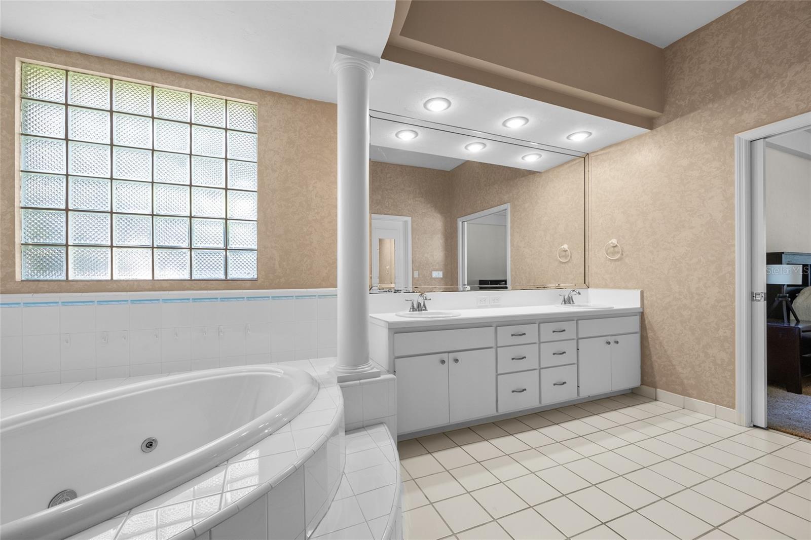 Image 24 of 45 For 1714 85th Drive