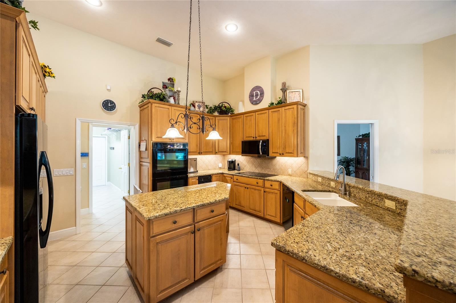 Image 10 of 61 For 10312 23rd Avenue