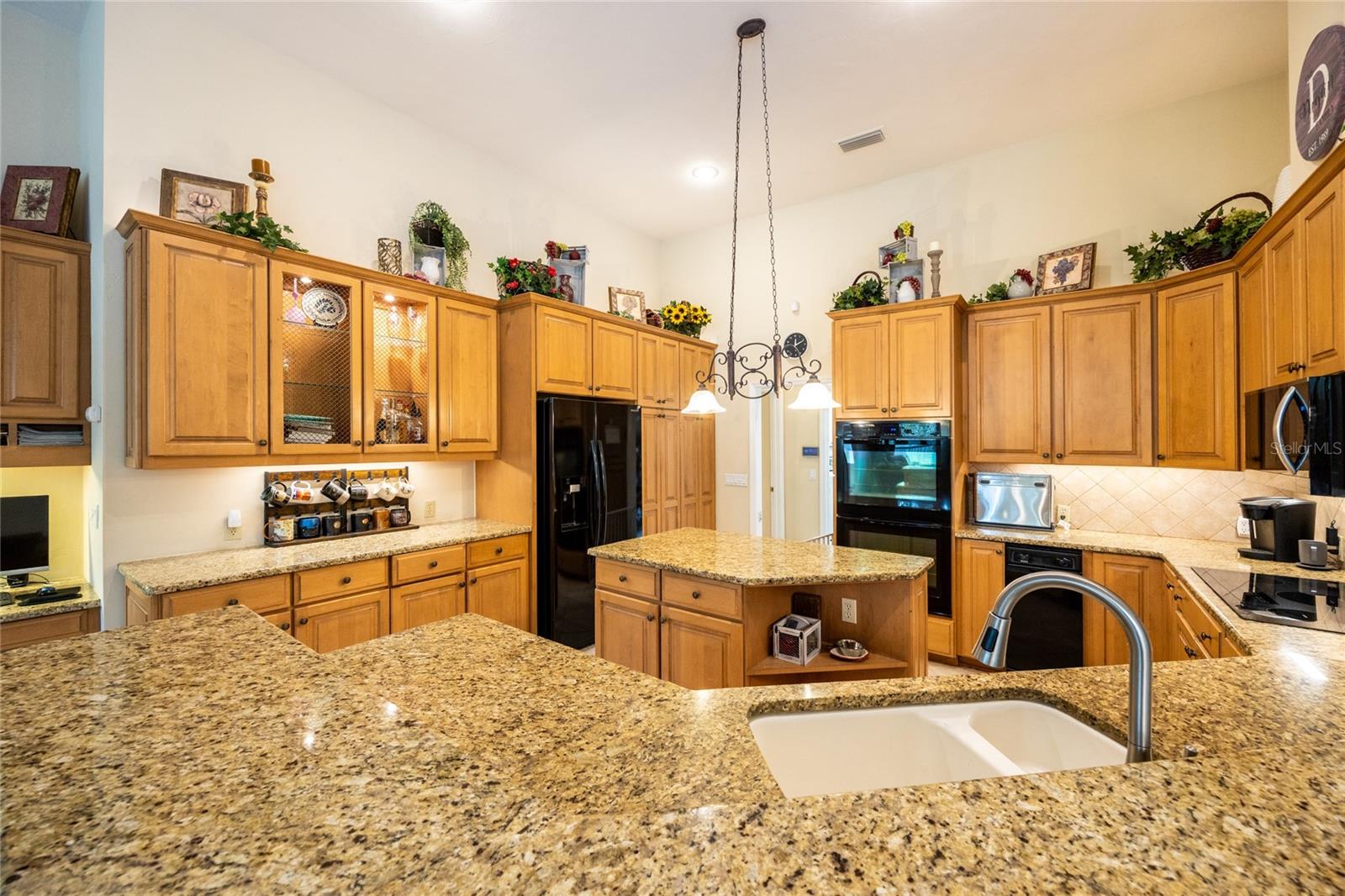 Image 6 of 61 For 10312 23rd Avenue
