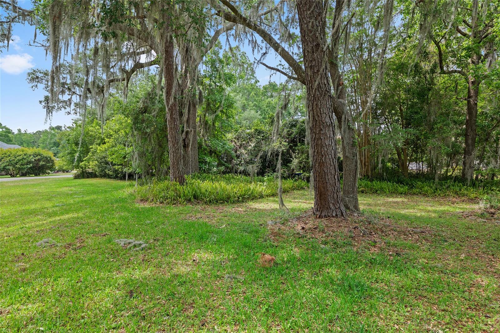 Image 16 of 40 For 000 105th Avenue