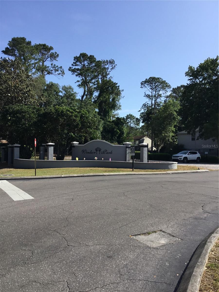 Image 3 of 19 For 3705 27th Street 422