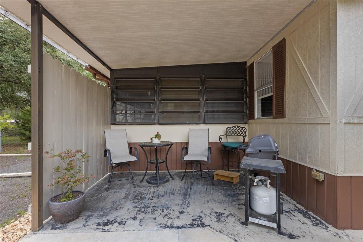 Image 17 of 40 For 11250 113th Street