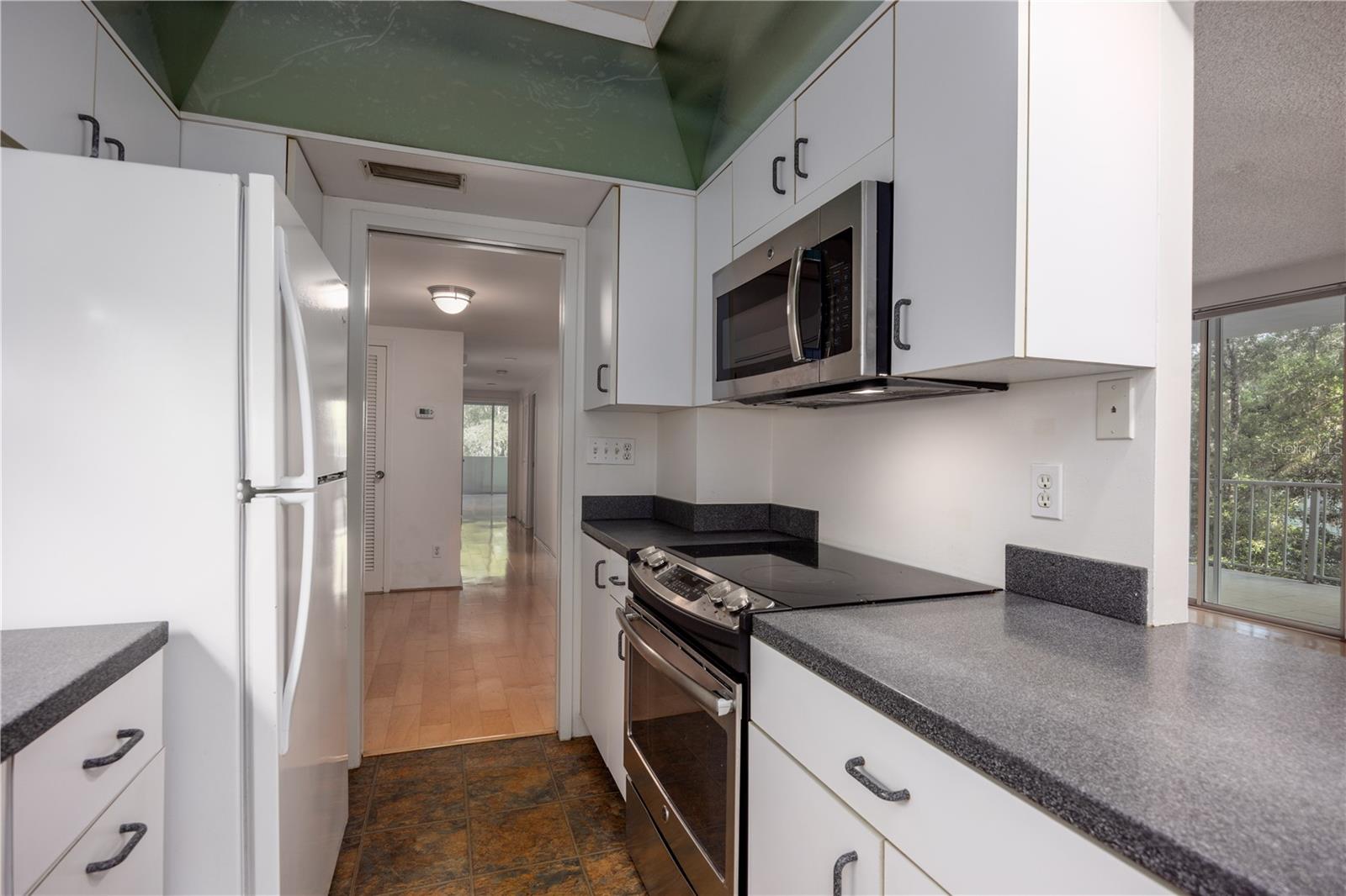 Image 3 of 57 For 1719 23rd Avenue 3f
