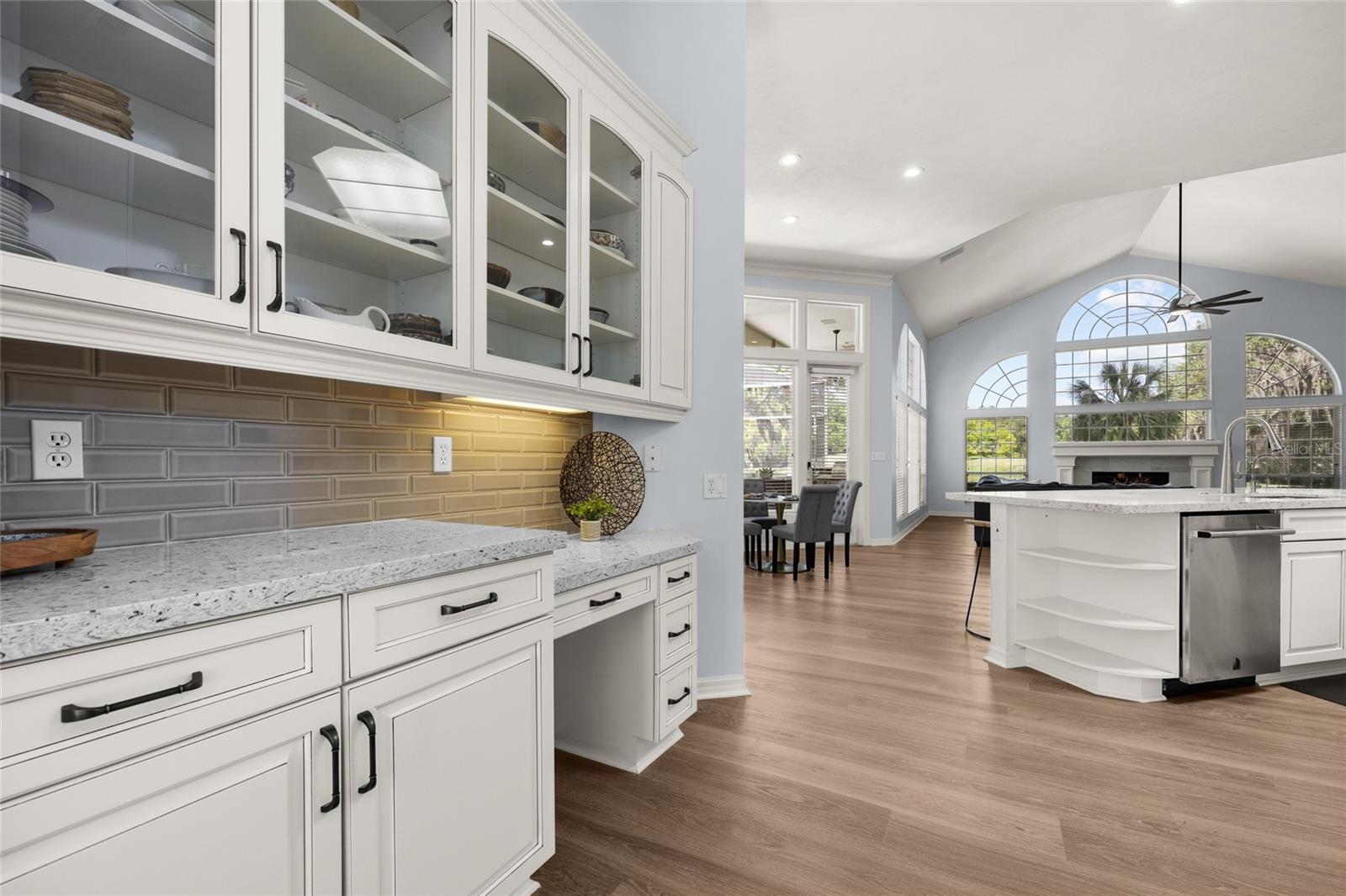Image 19 of 62 For 4606 97th Terrace