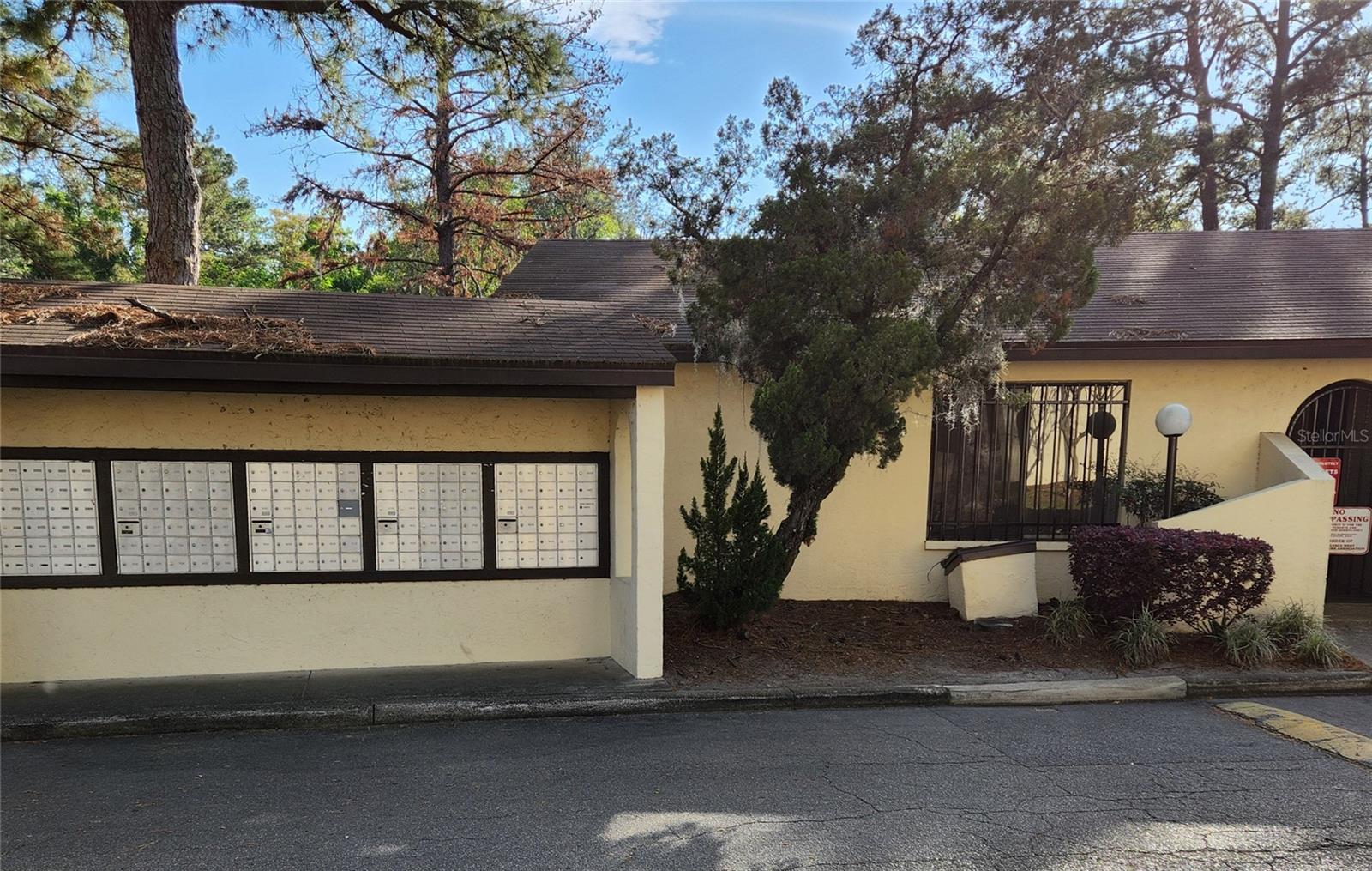 Image 8 of 8 For 2735 35th Place 204