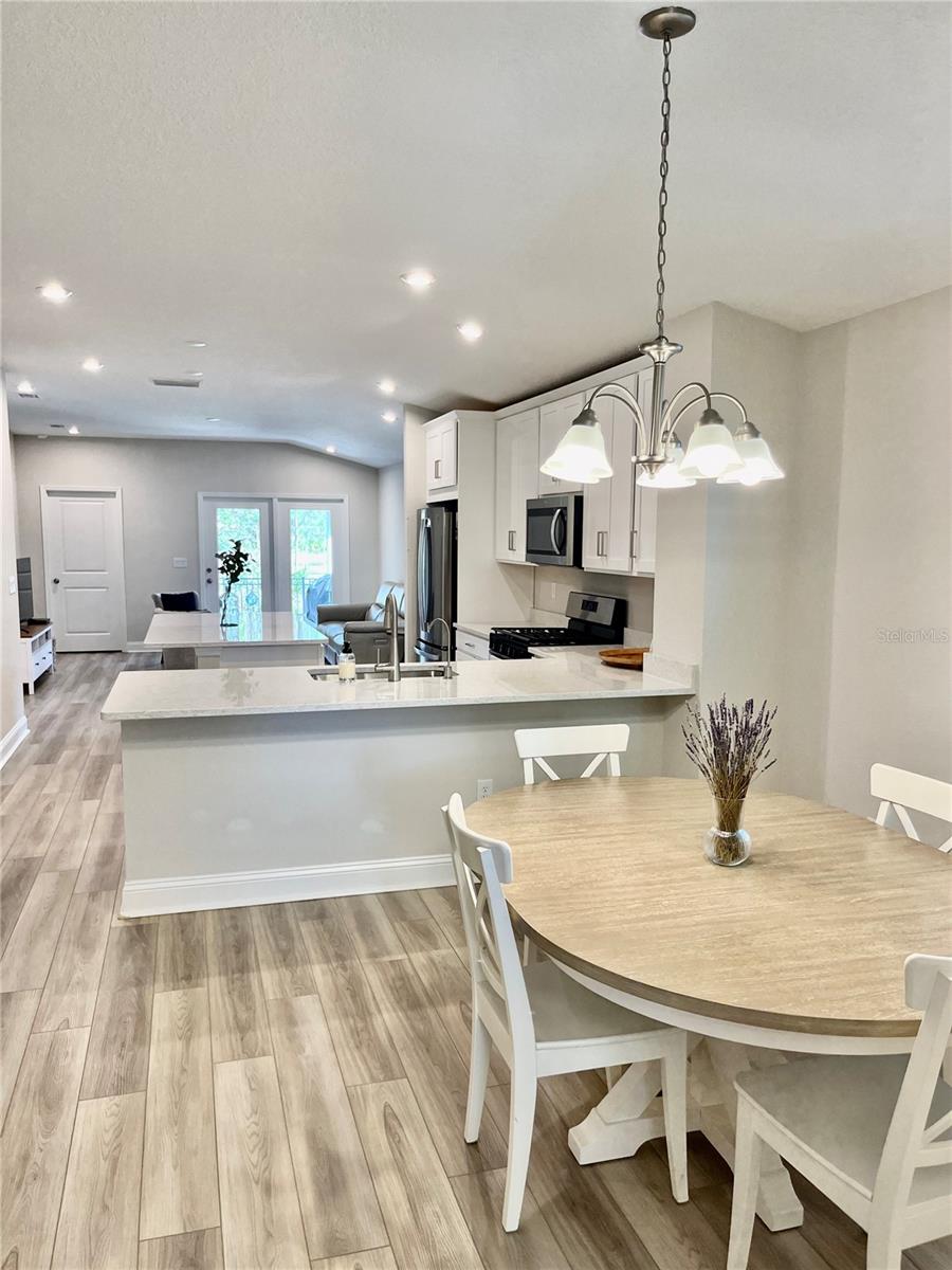 Image 6 of 40 For 127 Wambaw Drive