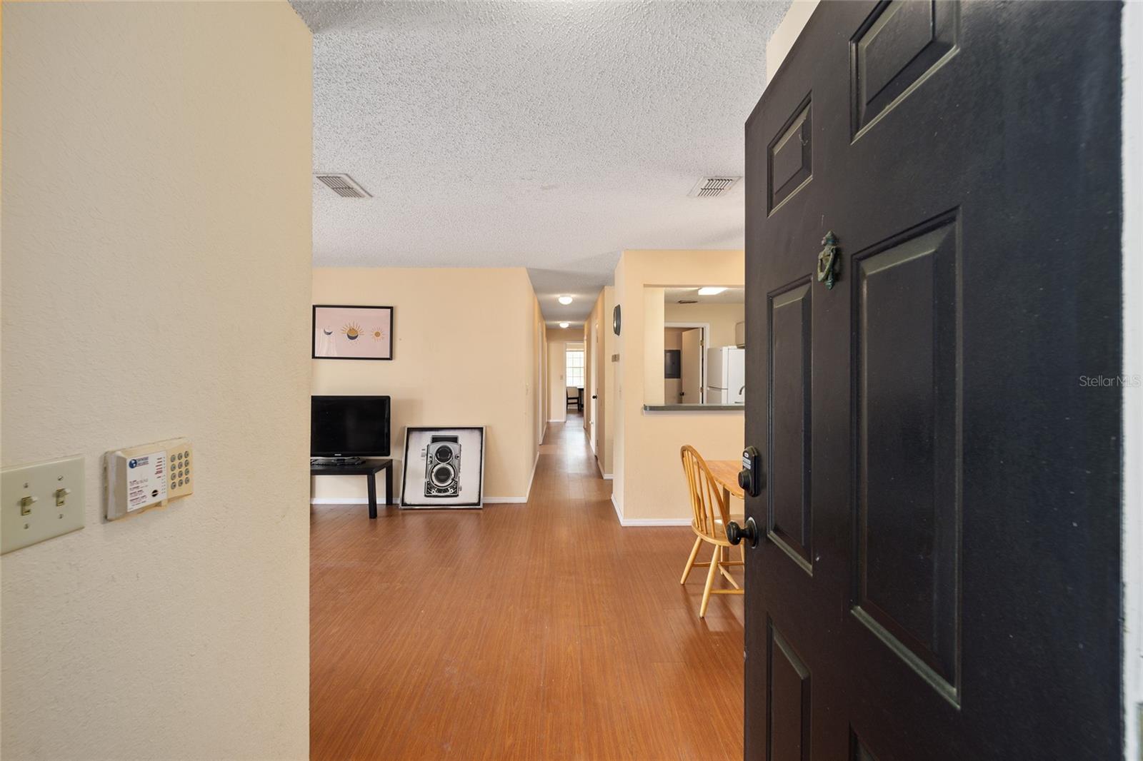 Image 8 of 31 For 3705 27th Street 221