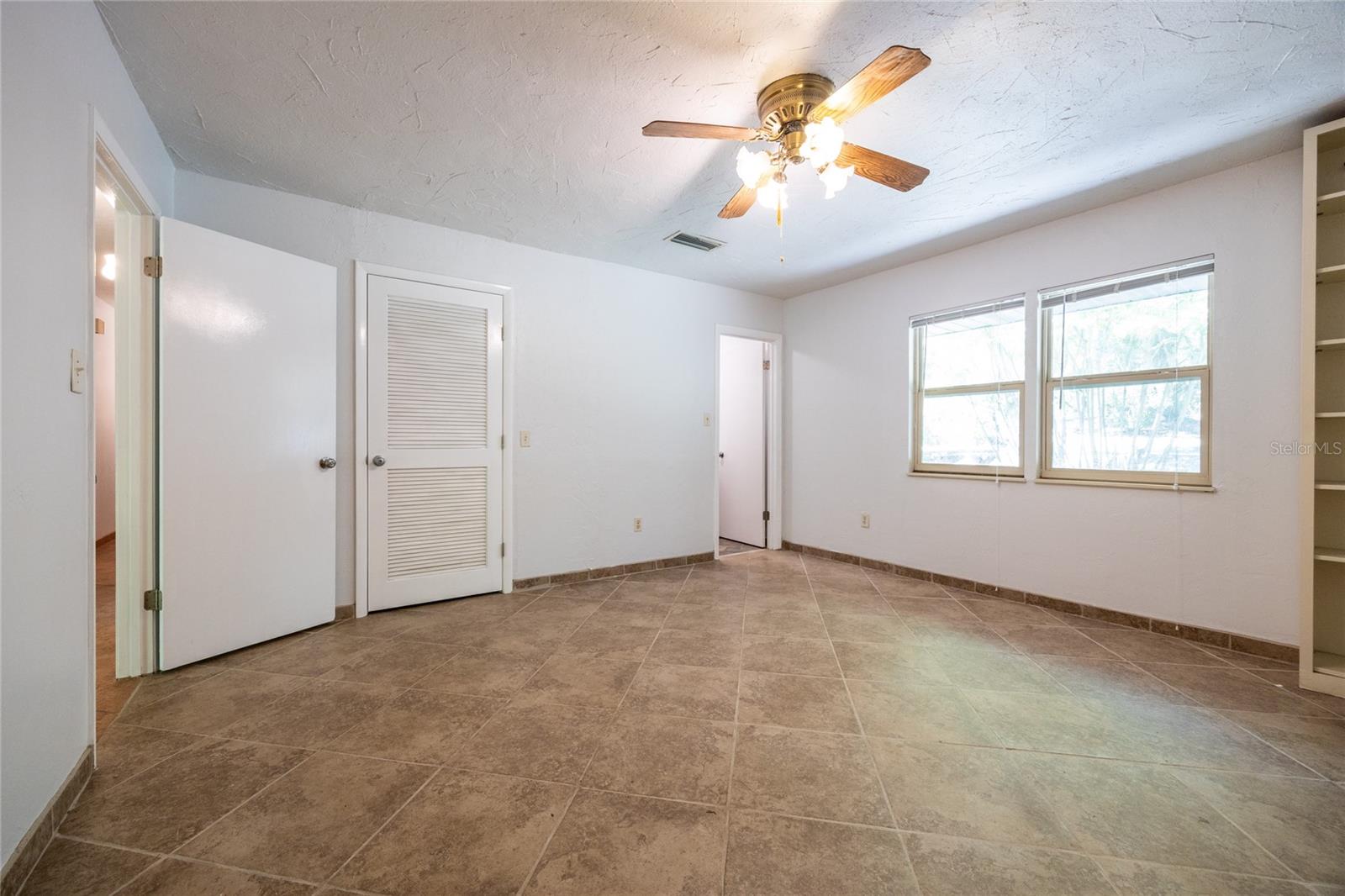 Image 21 of 55 For 1034 61st Terrace