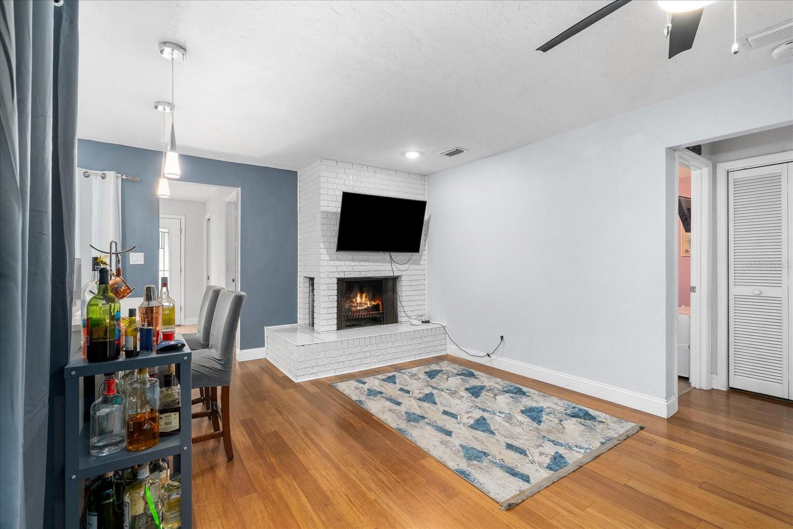 Image 12 of 43 For 424 101st Street E