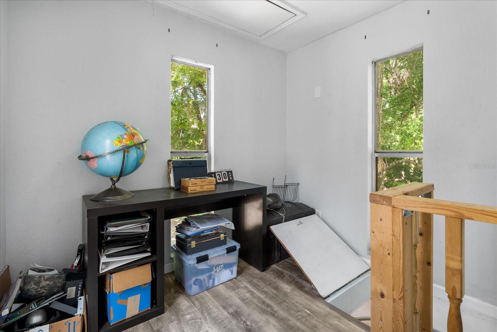 Image 14 of 43 For 424 101st Street E
