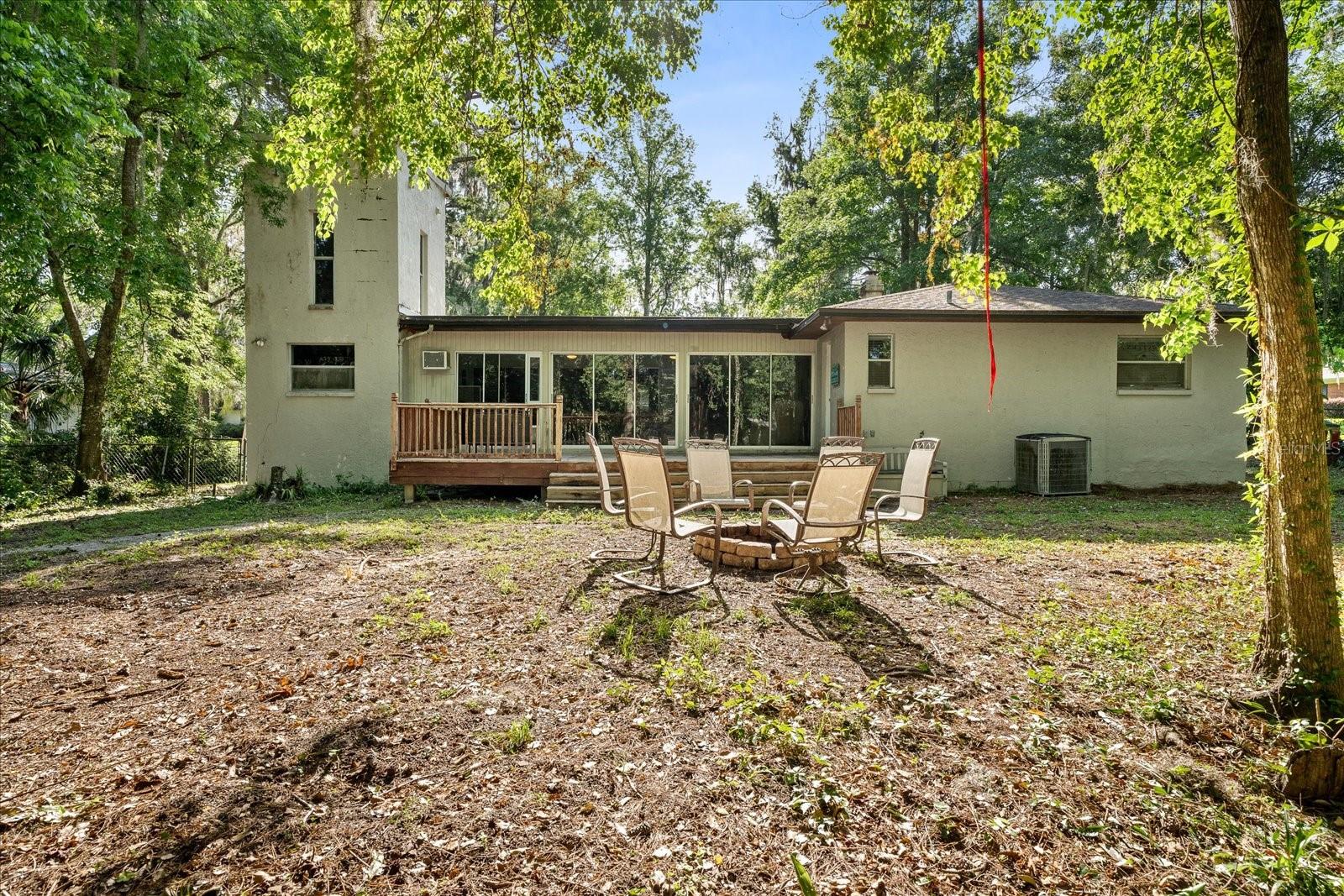Image 36 of 43 For 424 101st Street E