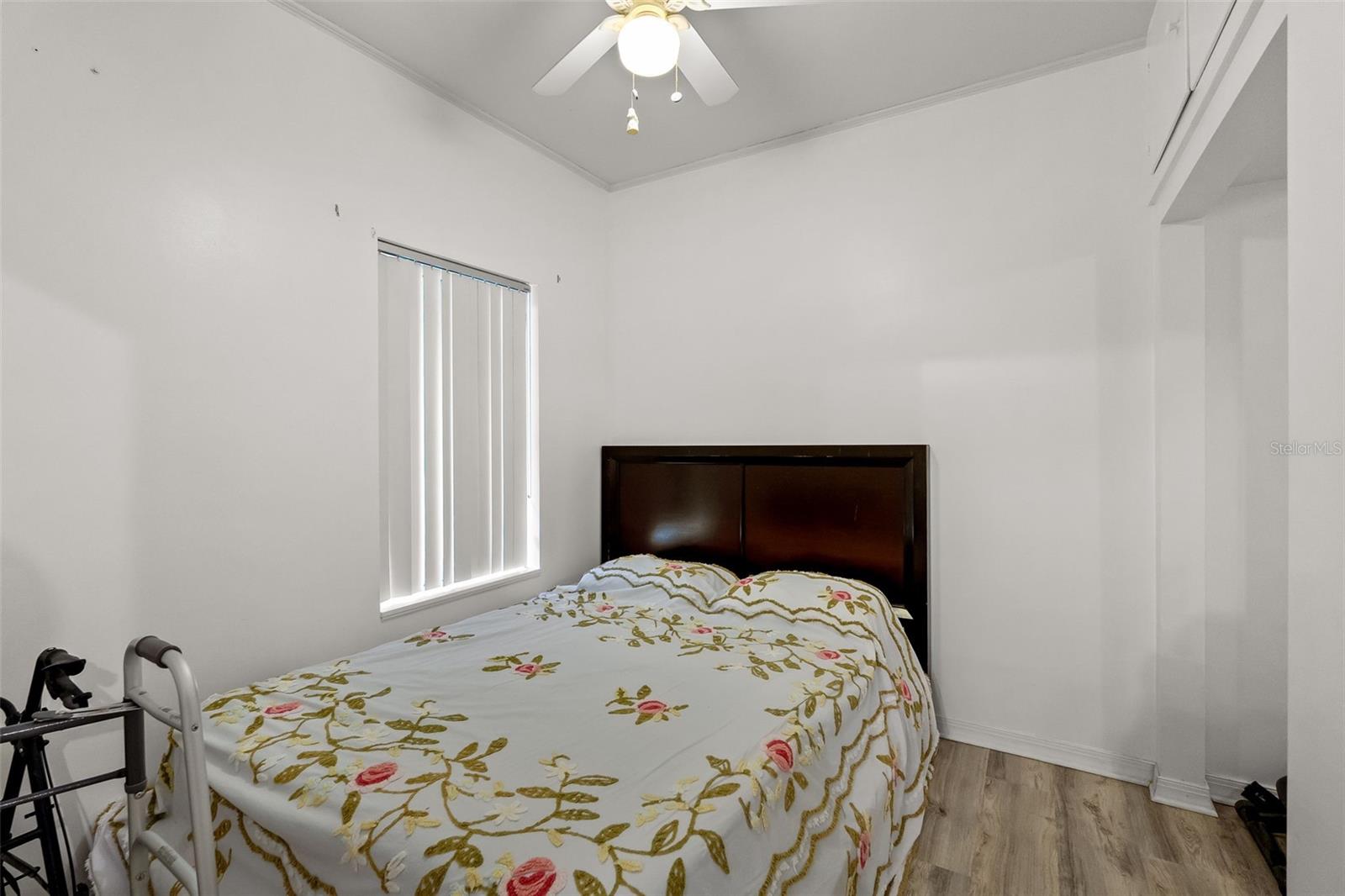 Image 22 of 41 For 11123 Palmetto Boulevard