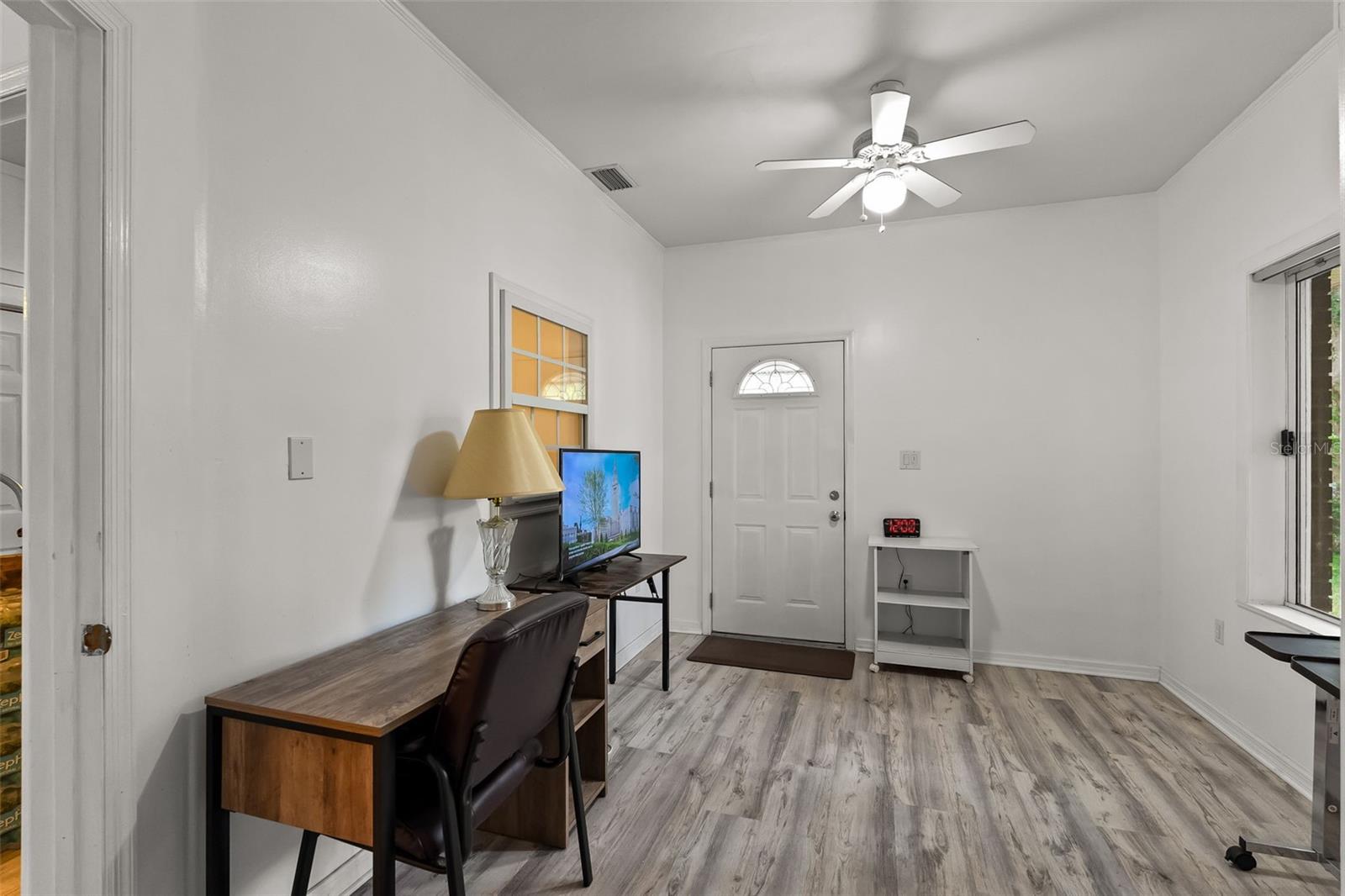 Image 25 of 41 For 11123 Palmetto Boulevard