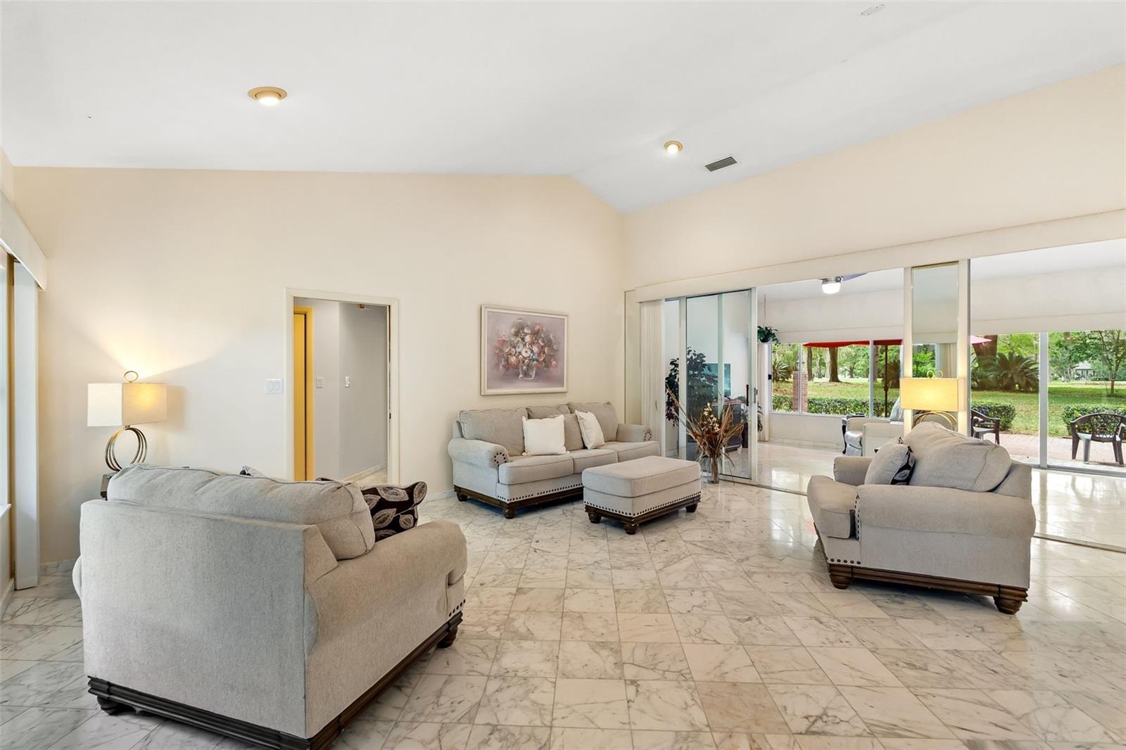 Image 3 of 41 For 11123 Palmetto Boulevard