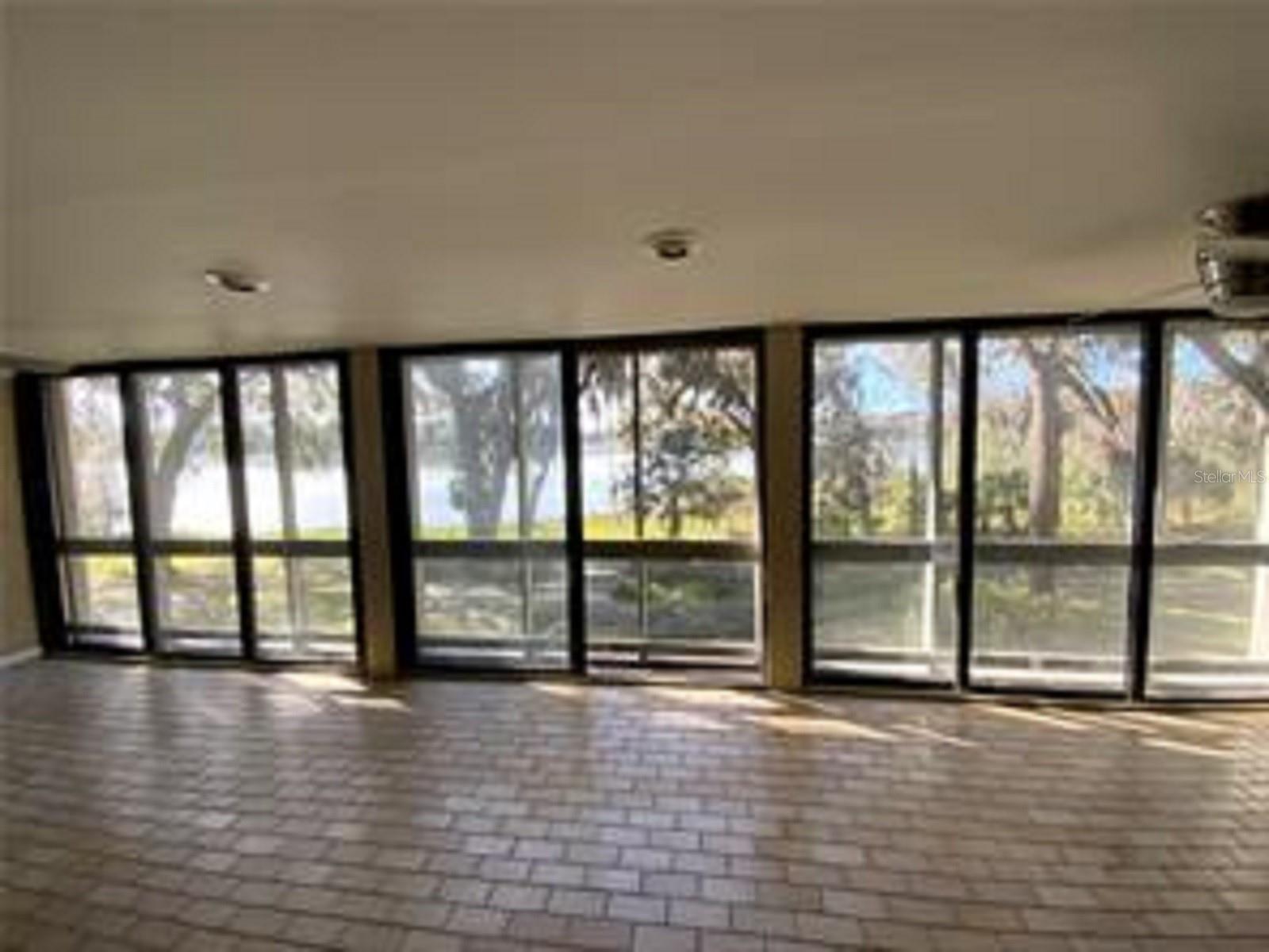 Image 11 of 13 For 2550 14th Drive