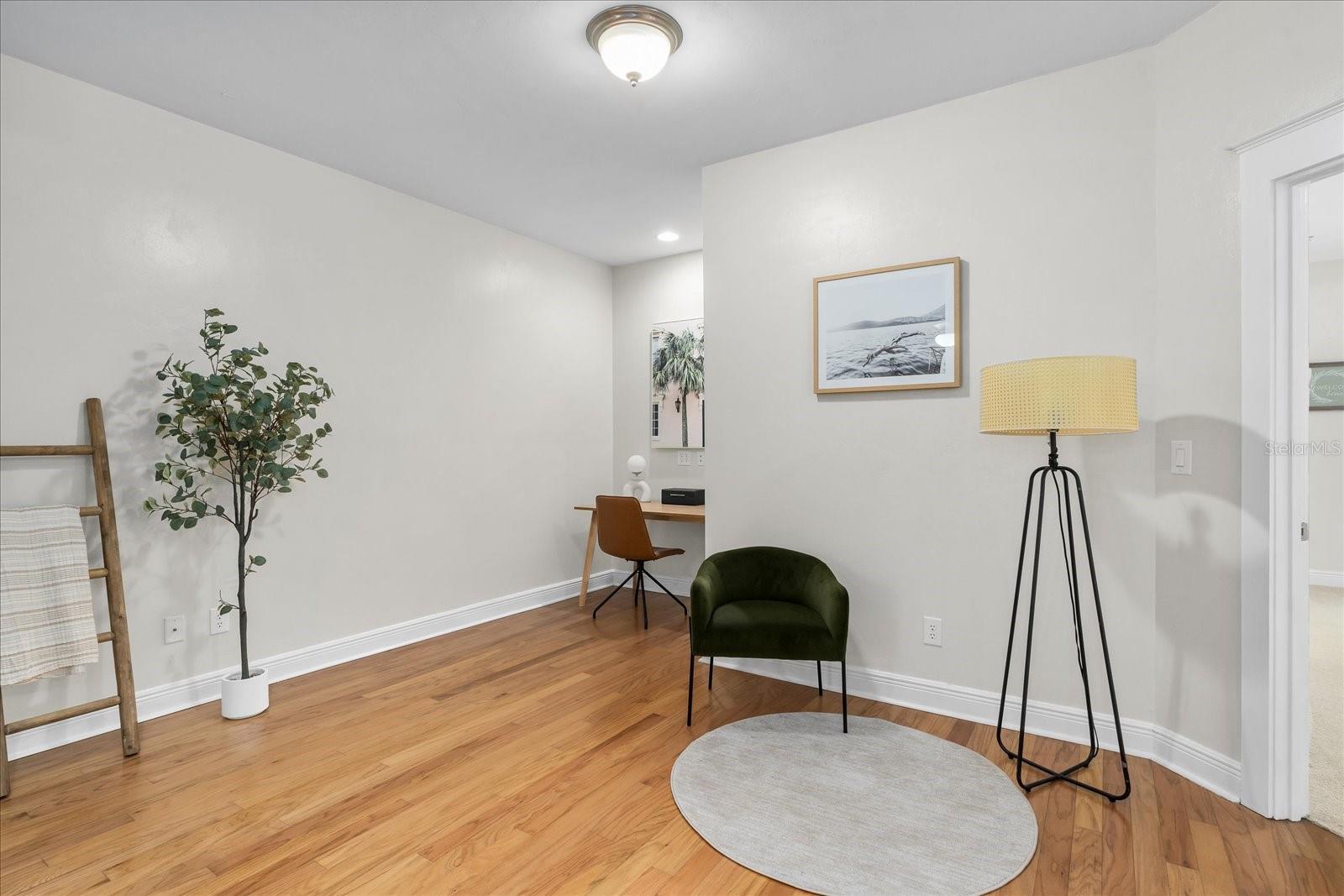 Image 10 of 44 For 339 2nd Avenue