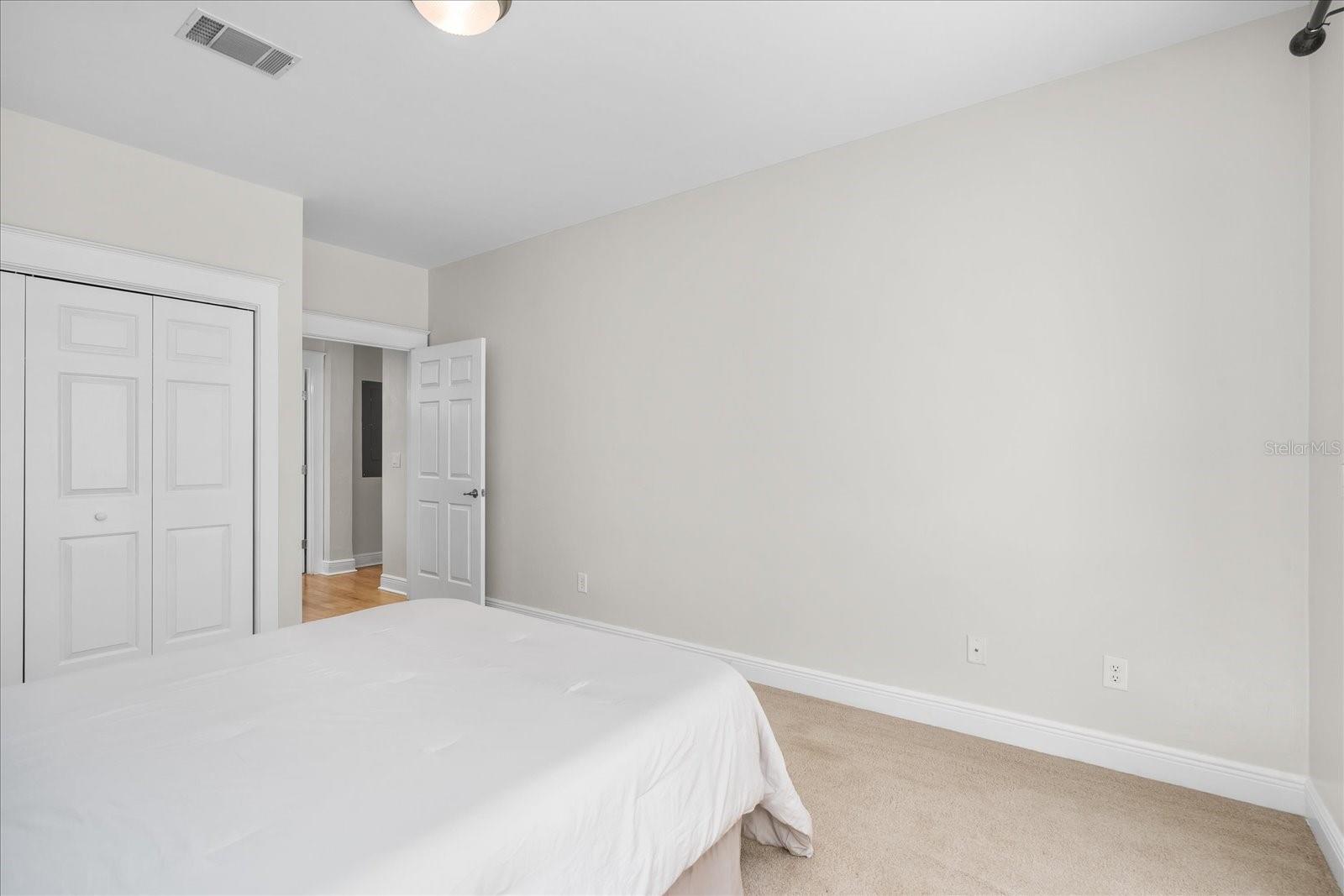 Image 19 of 44 For 339 2nd Avenue