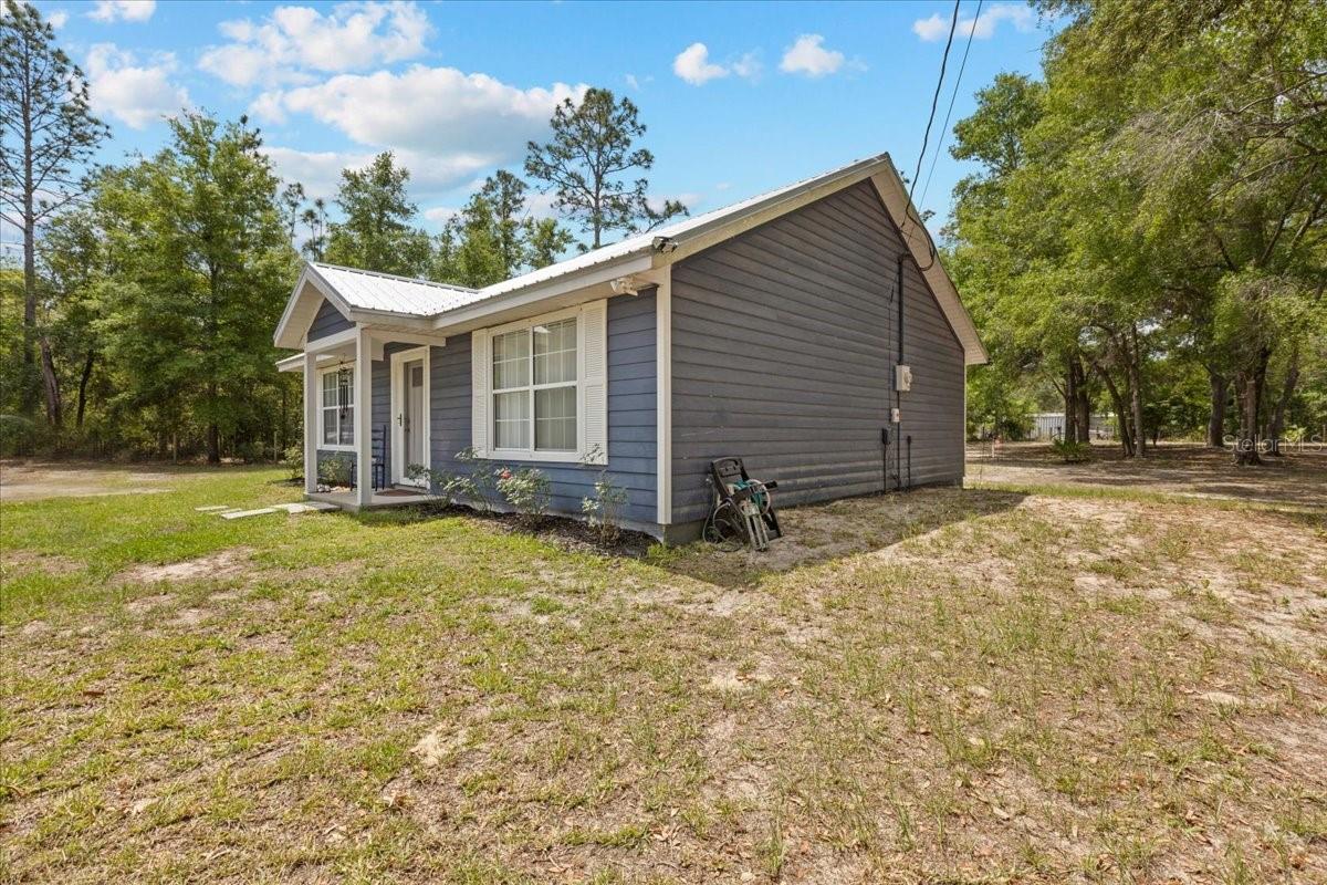 Image 35 of 38 For 6489 11th Avenue