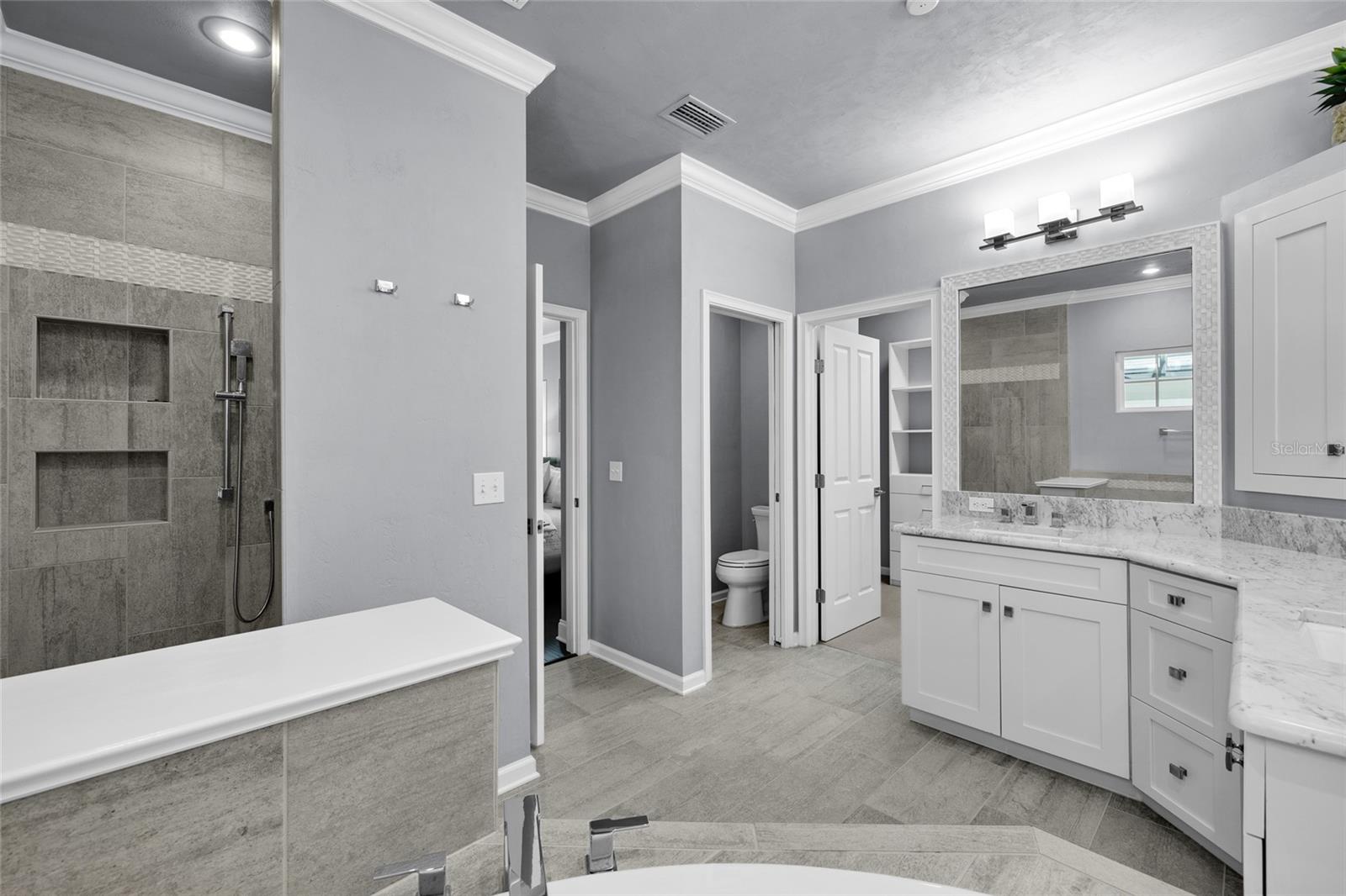 Image 18 of 38 For 555 134th Way