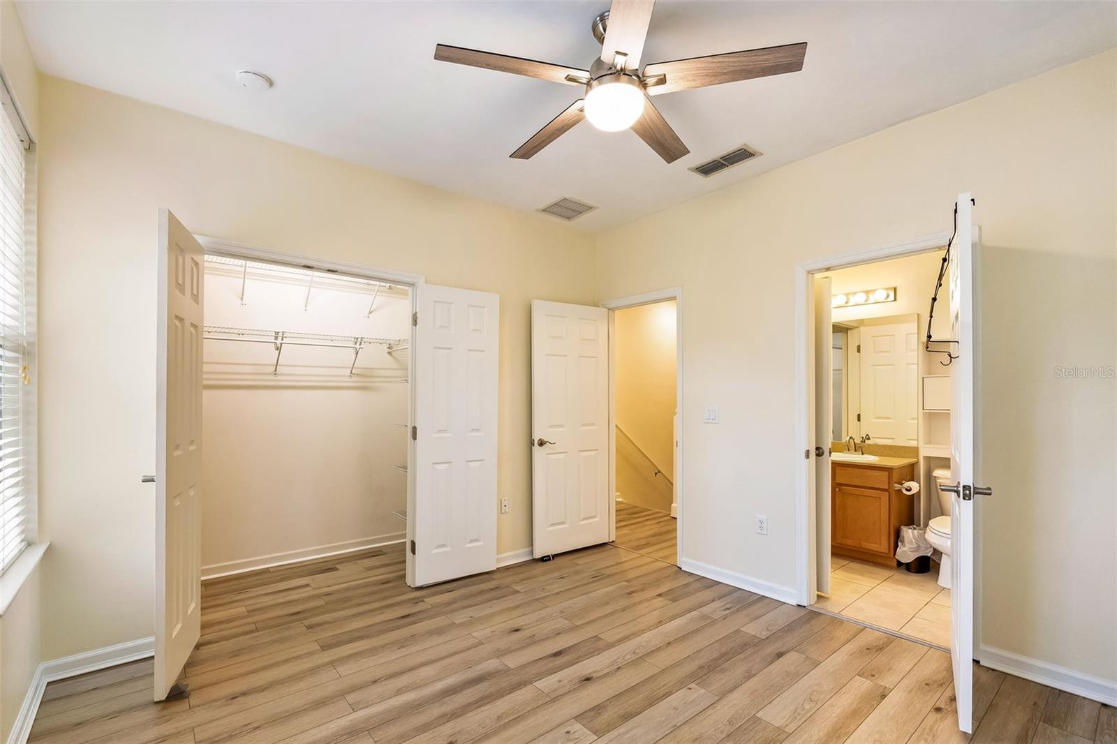 Image 14 of 25 For 851 21st Avenue 851