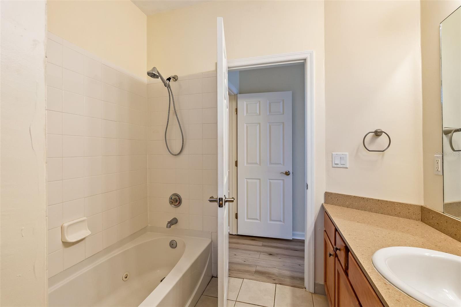 Image 17 of 25 For 851 21st Avenue 851