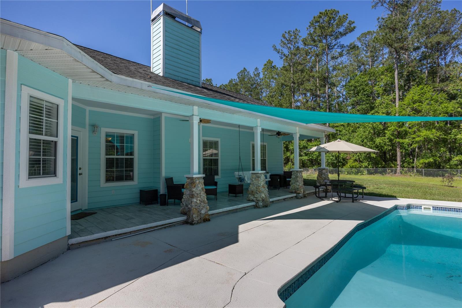 Image 37 of 74 For 8652 198th Lane
