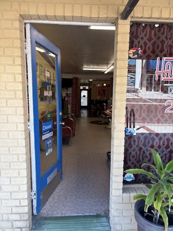 Image 11 of 24 For 419 Walnut Street