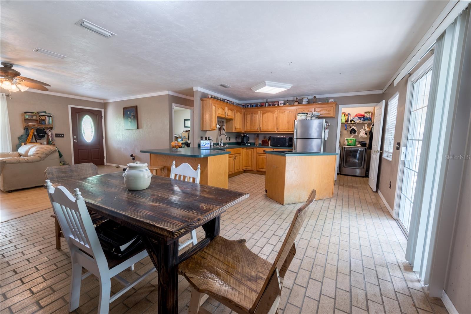 Image 13 of 58 For 5876 52nd Terrace