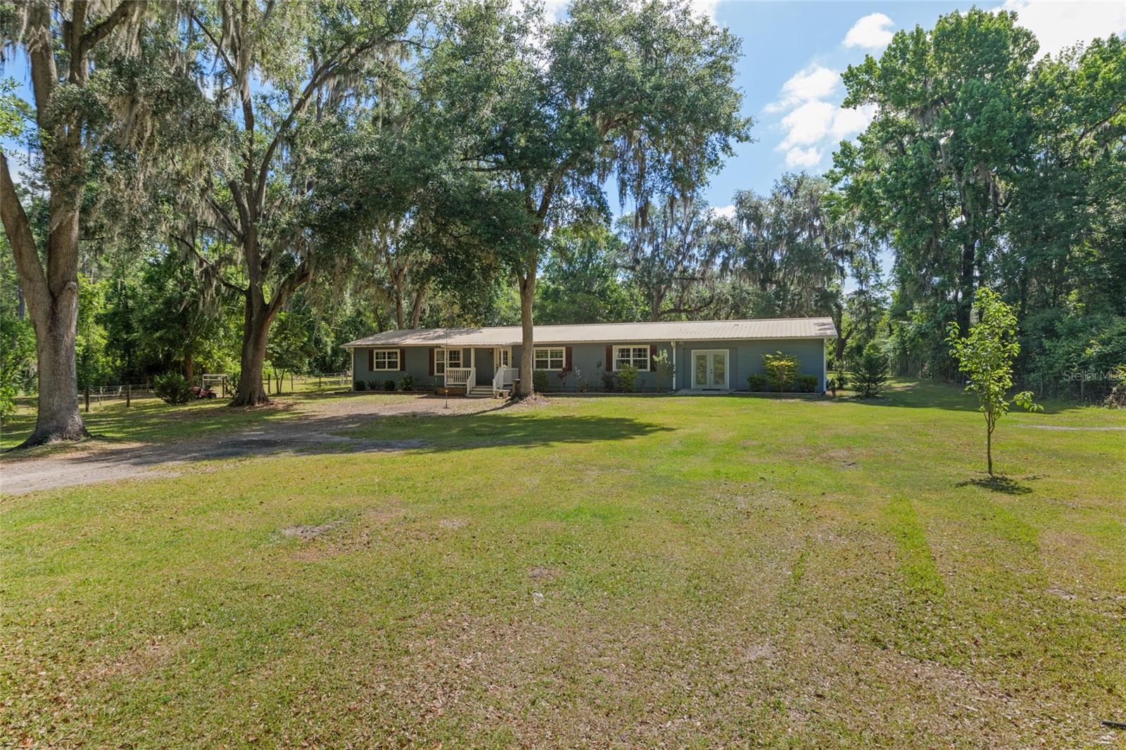 Image 14 of 47 For 18341 142nd Court Road