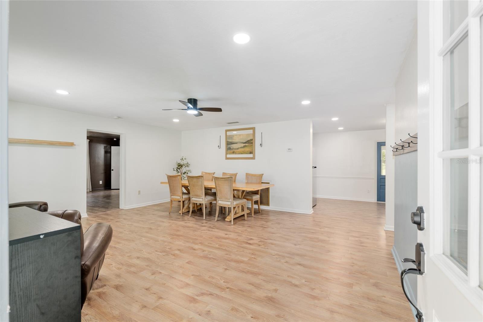 Image 19 of 47 For 18341 142nd Court Road