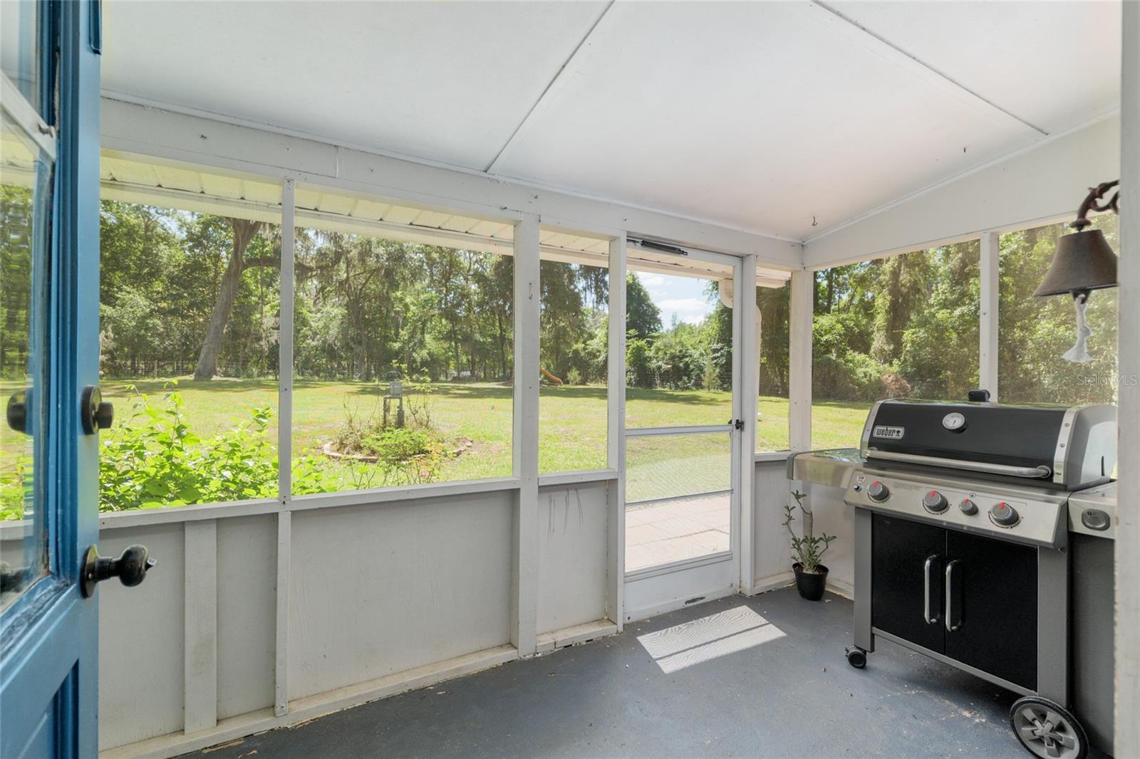 Image 32 of 47 For 18341 142nd Court Road