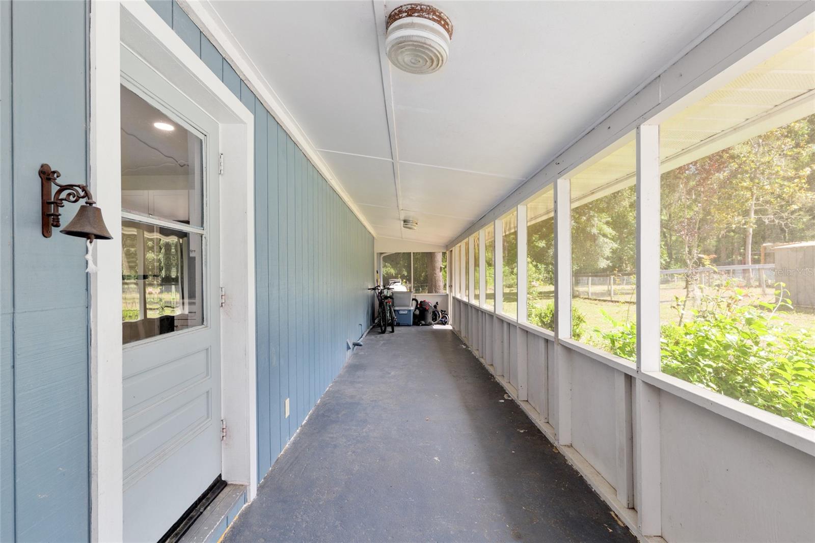 Image 33 of 47 For 18341 142nd Court Road