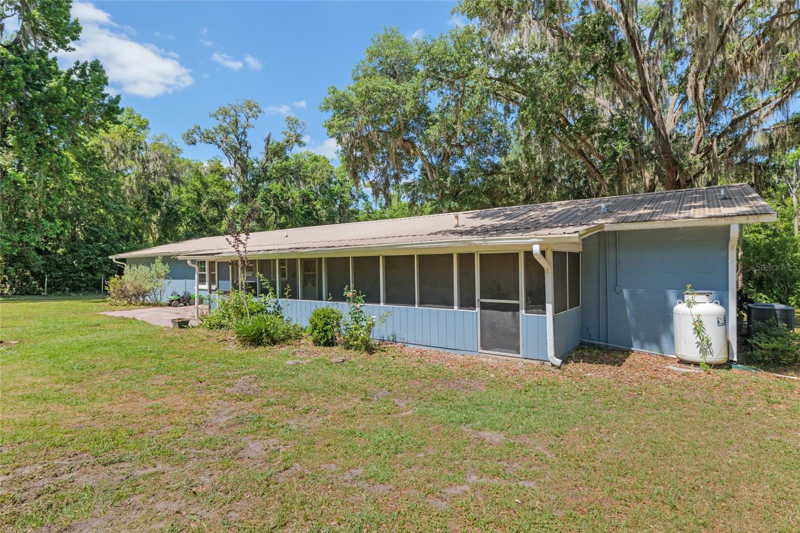 Image 36 of 47 For 18341 142nd Court Road