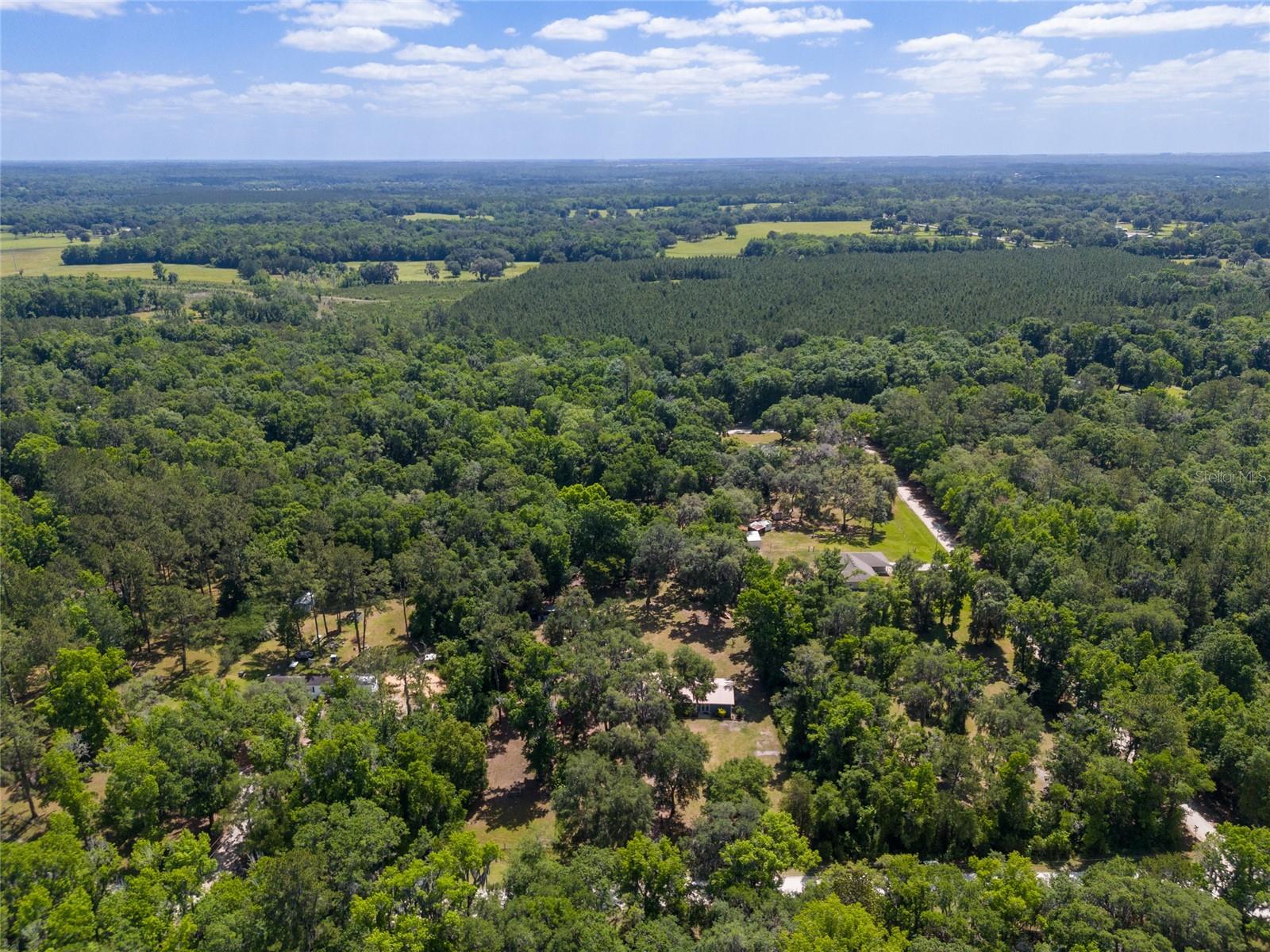 Image 6 of 47 For 18341 142nd Court Road