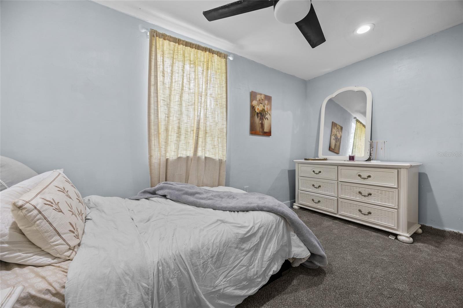 Image 13 of 19 For 21776 57th Avenue