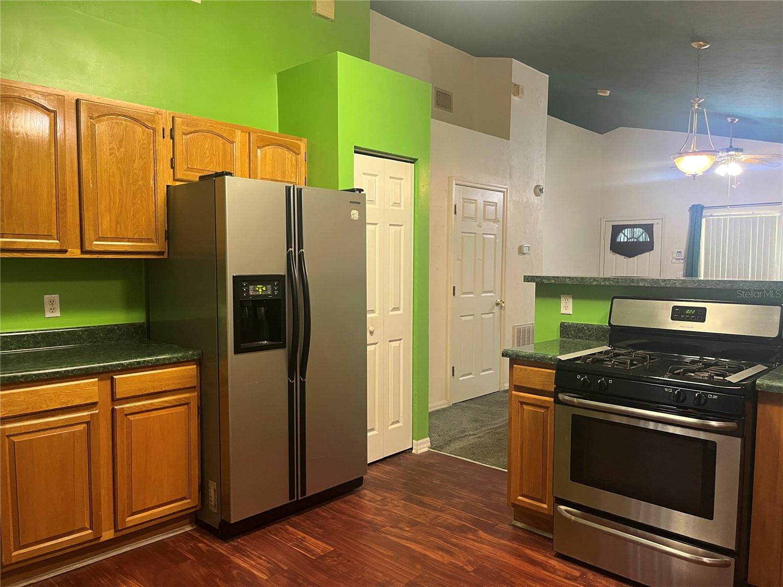 Image 10 of 33 For 1117 22nd Street