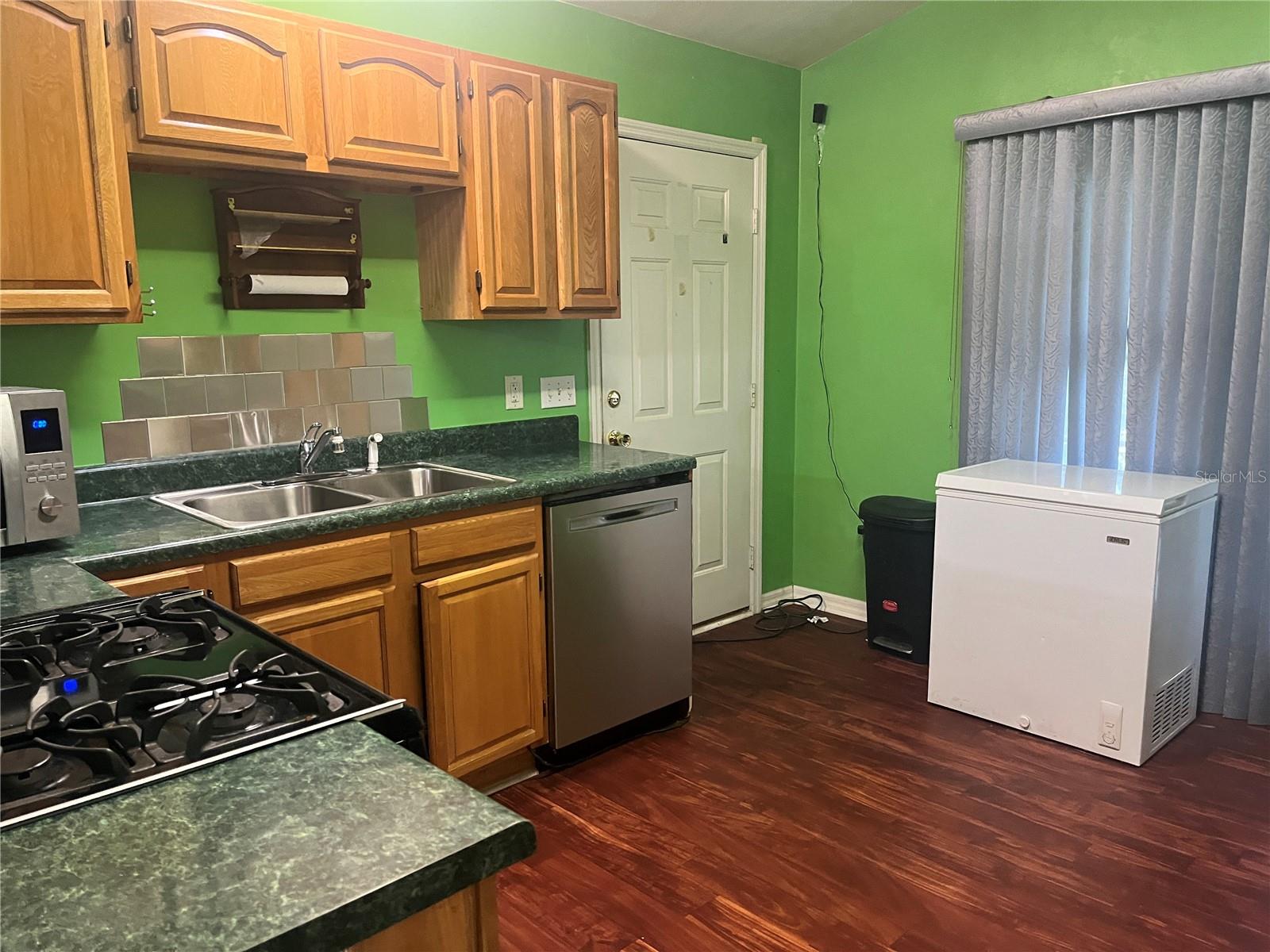 Image 8 of 33 For 1117 22nd Street