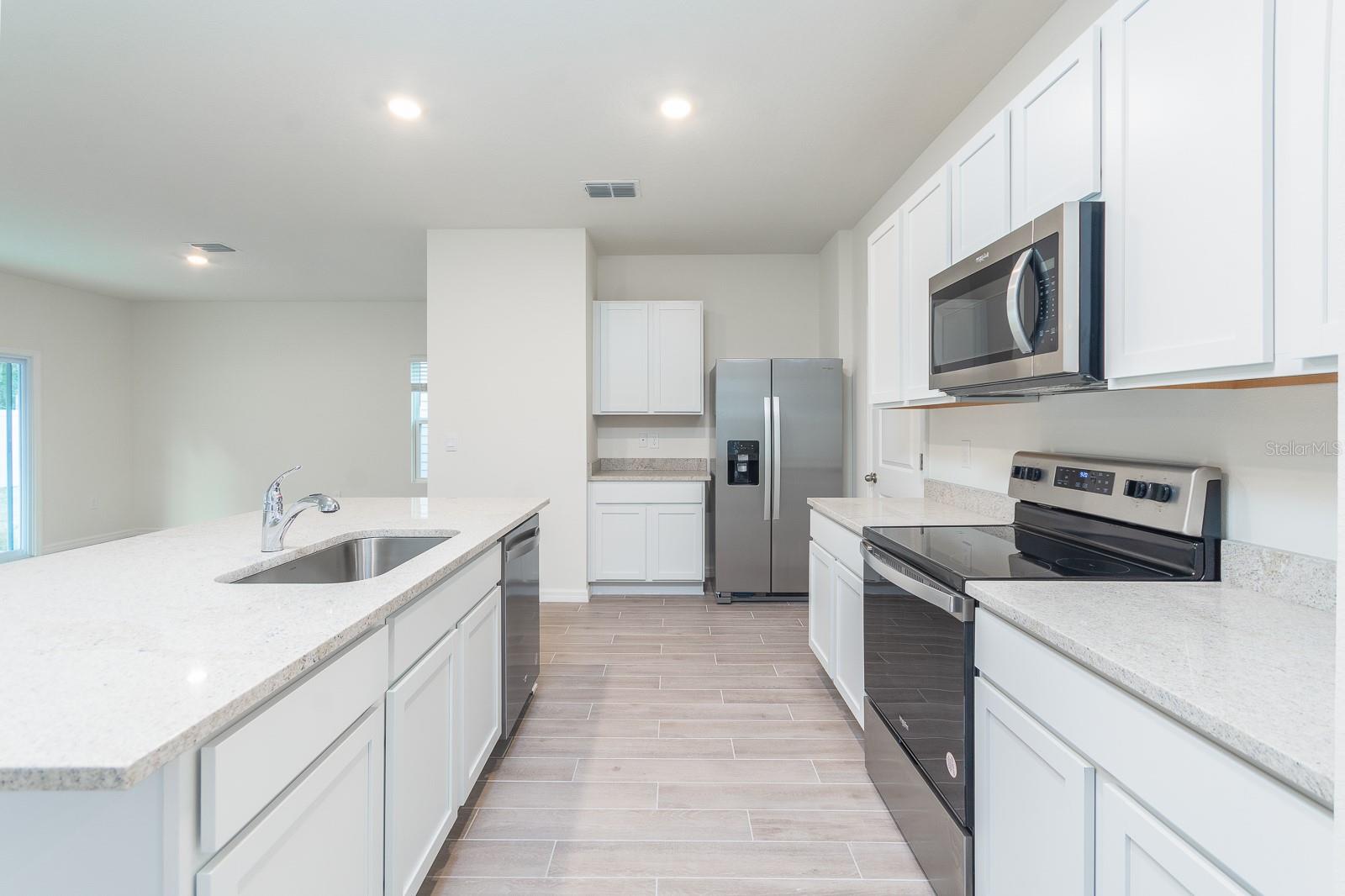 Image 11 of 32 For 4844 51st Way