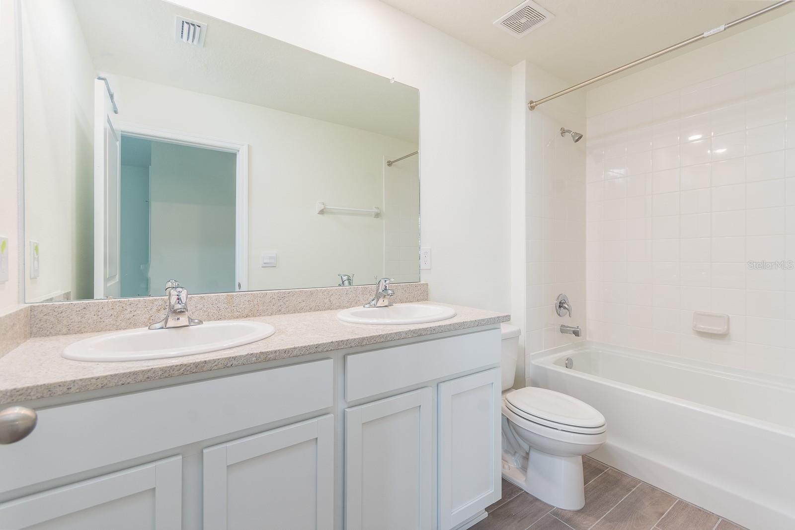 Image 31 of 32 For 4844 51st Way